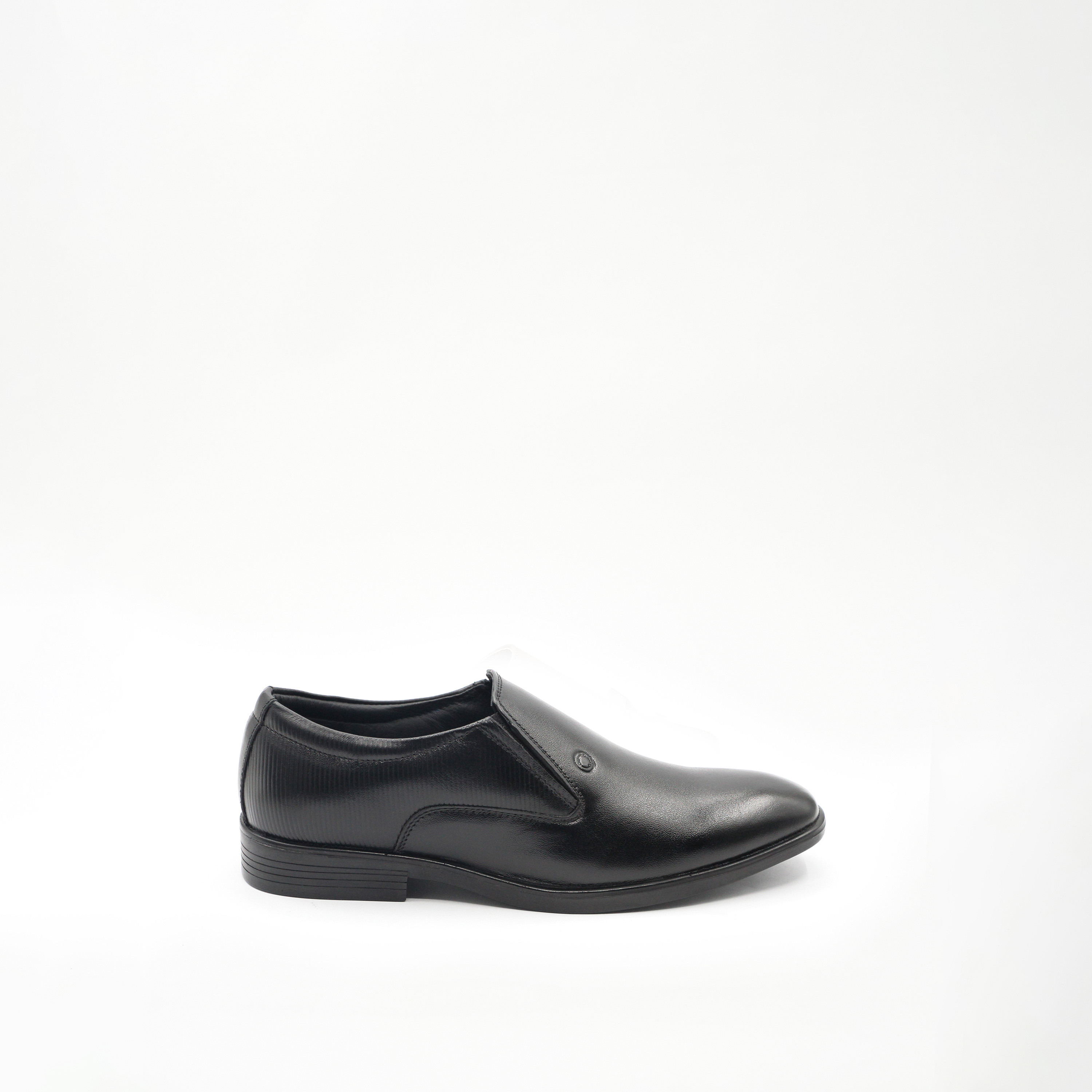 Geoomnii Men Slip On Fionn3 Loafers | P09-D-men-shoes-loafersandmoccasins-image-4