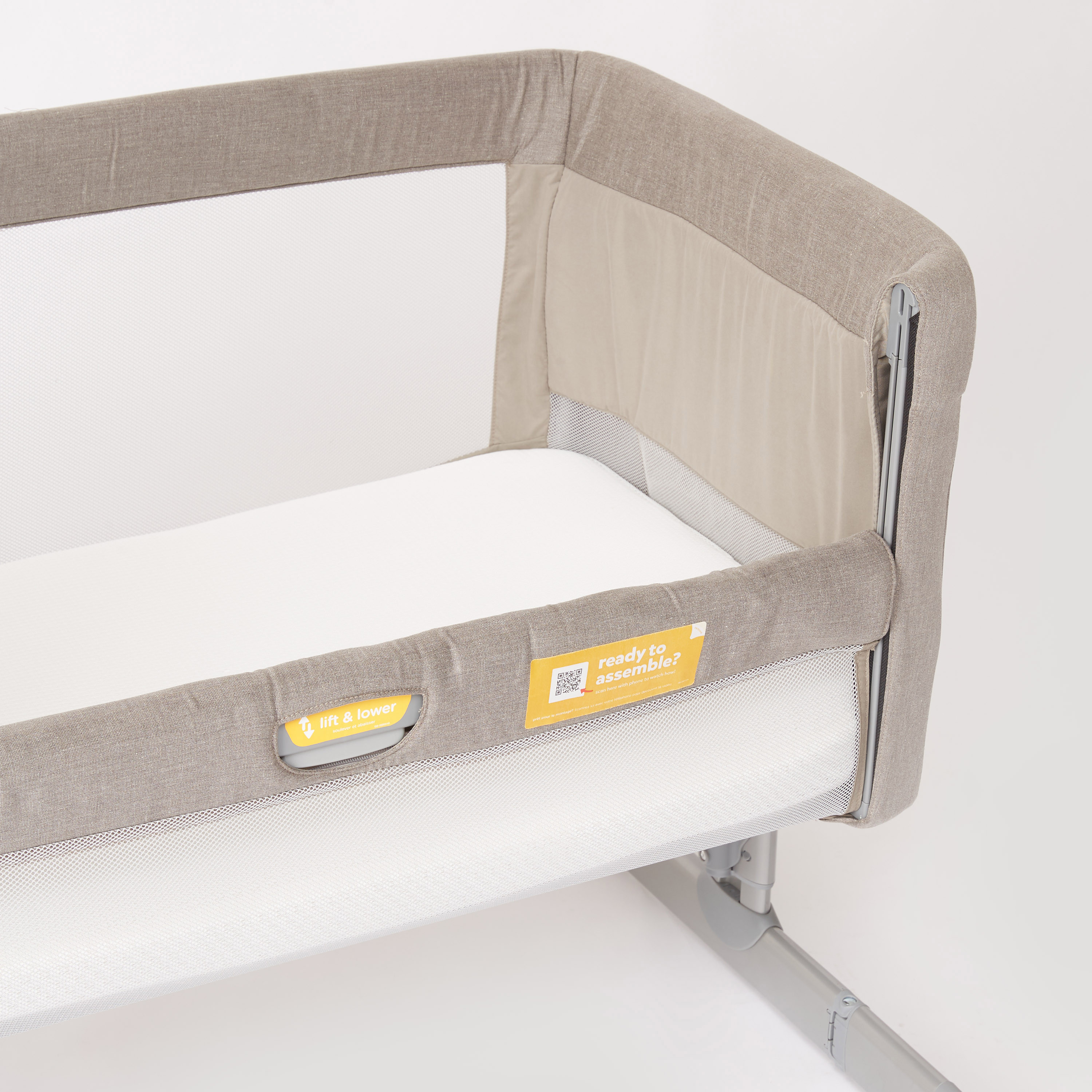 سرير رضّع لجانب السرير قابل للتعديل رومي من جوي -baby-nursery-furniture-cribsandbeds-bassinets-image-7