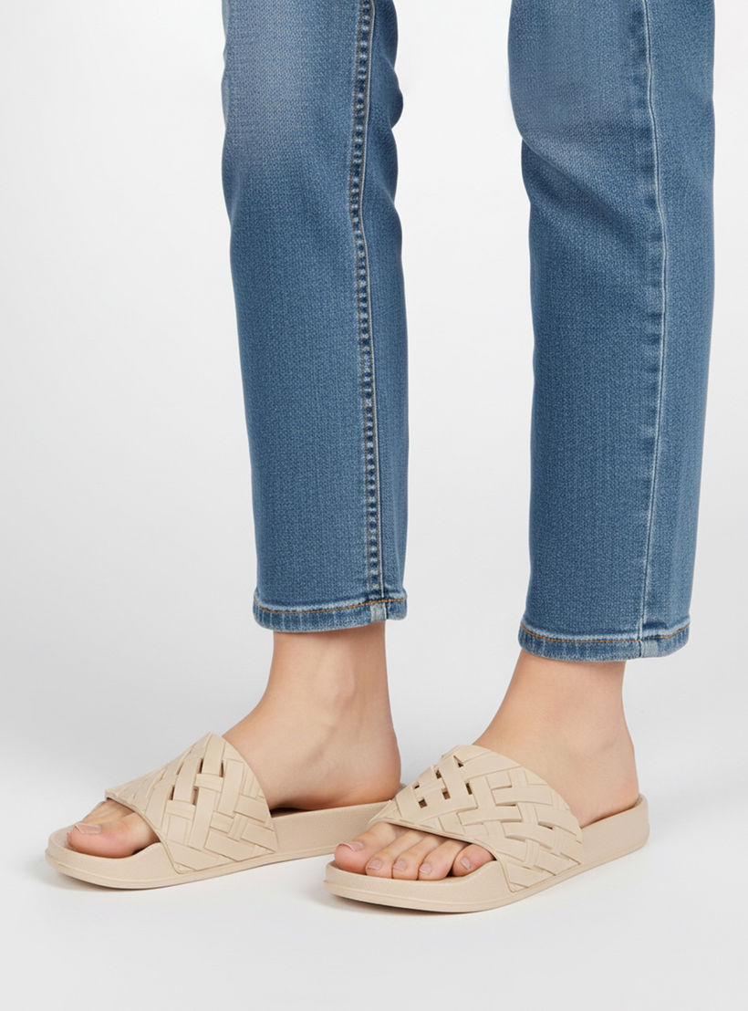 شبشب بملمس مموج بارز للنساء من فلورا بيلا-women-shoes-flipflopsandslides-image-2