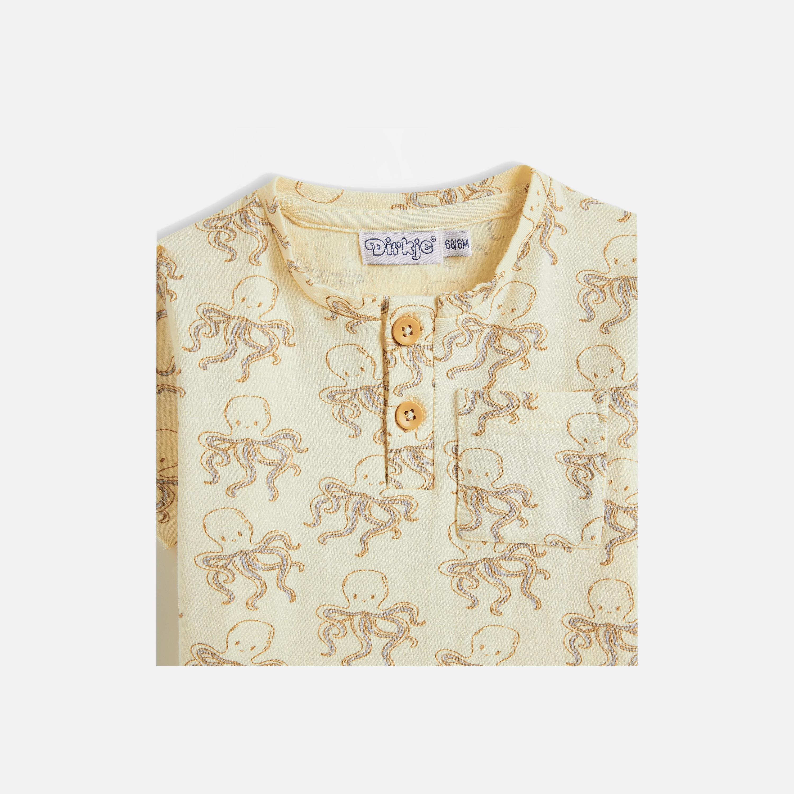Dirkje 2-Piece Printed Short Sleeves T-Shirt with Joggers-boys-clothing-setsandcoords-image-3