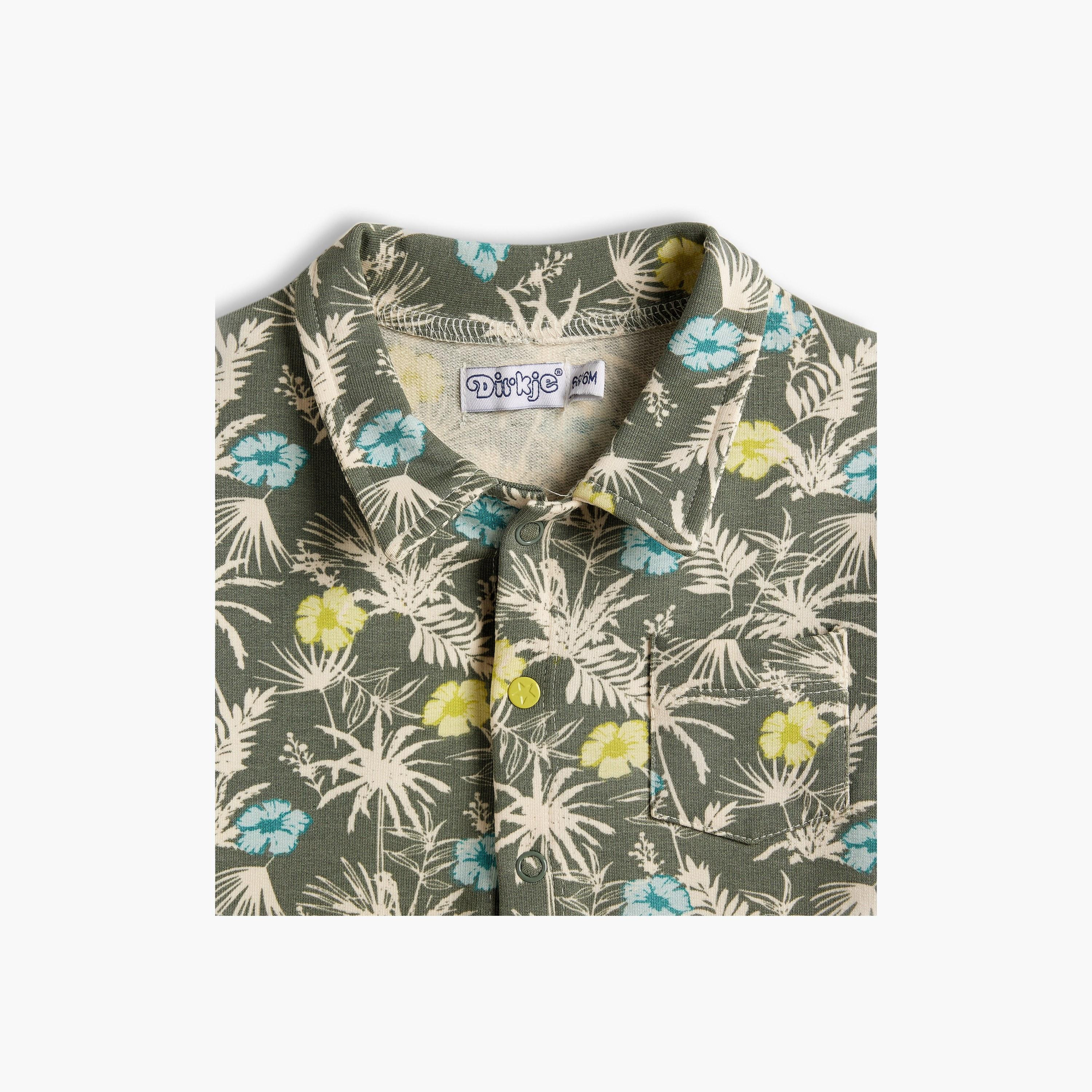 قميص بطبعة زهور بأكمام قصيرة مع شورت قطعتين من ديركجي-boys-clothing-setsandcoords-image-3