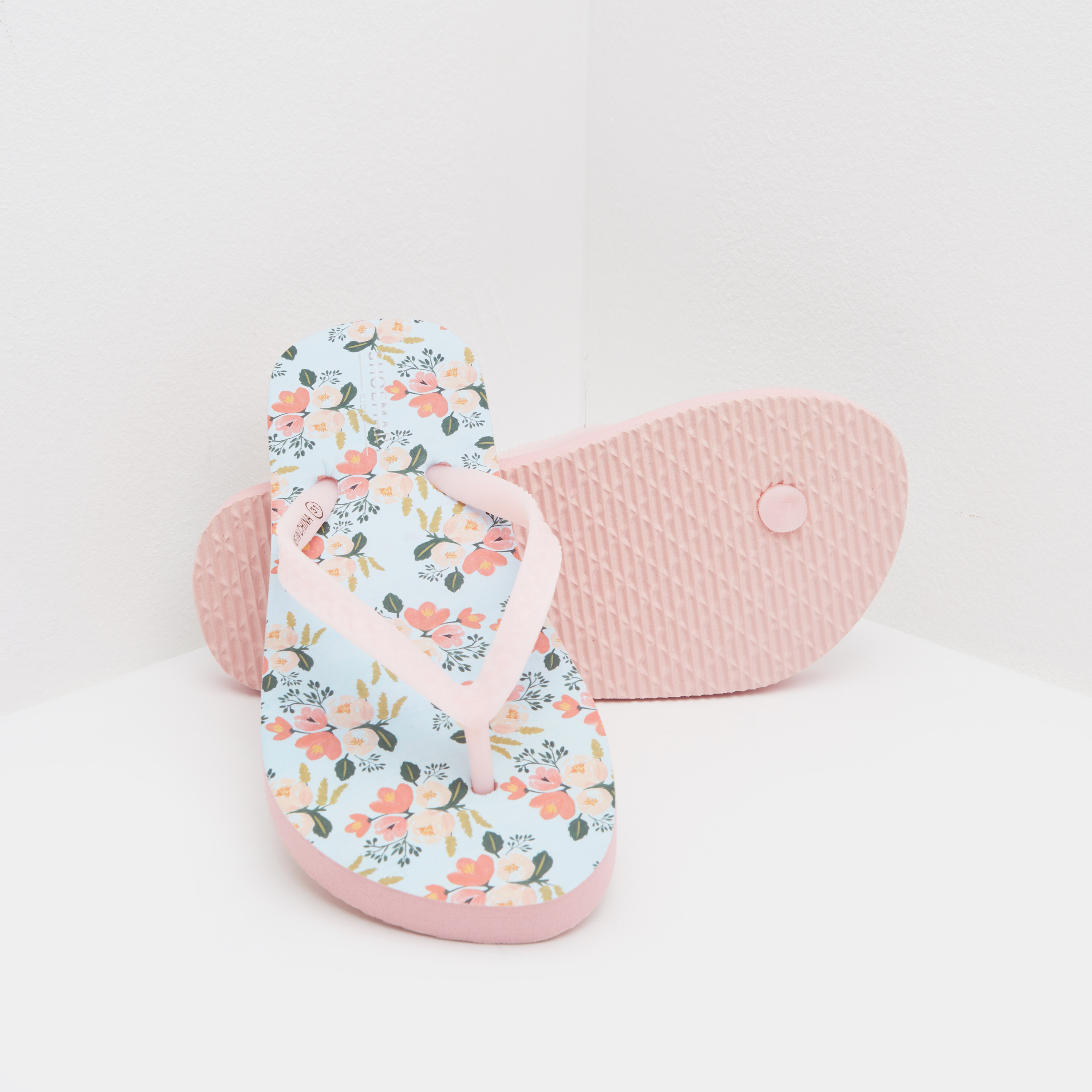 شبشب سهل الارتداء بطبعات زهرية-girls-shoes-flipflopsandslides-image-3