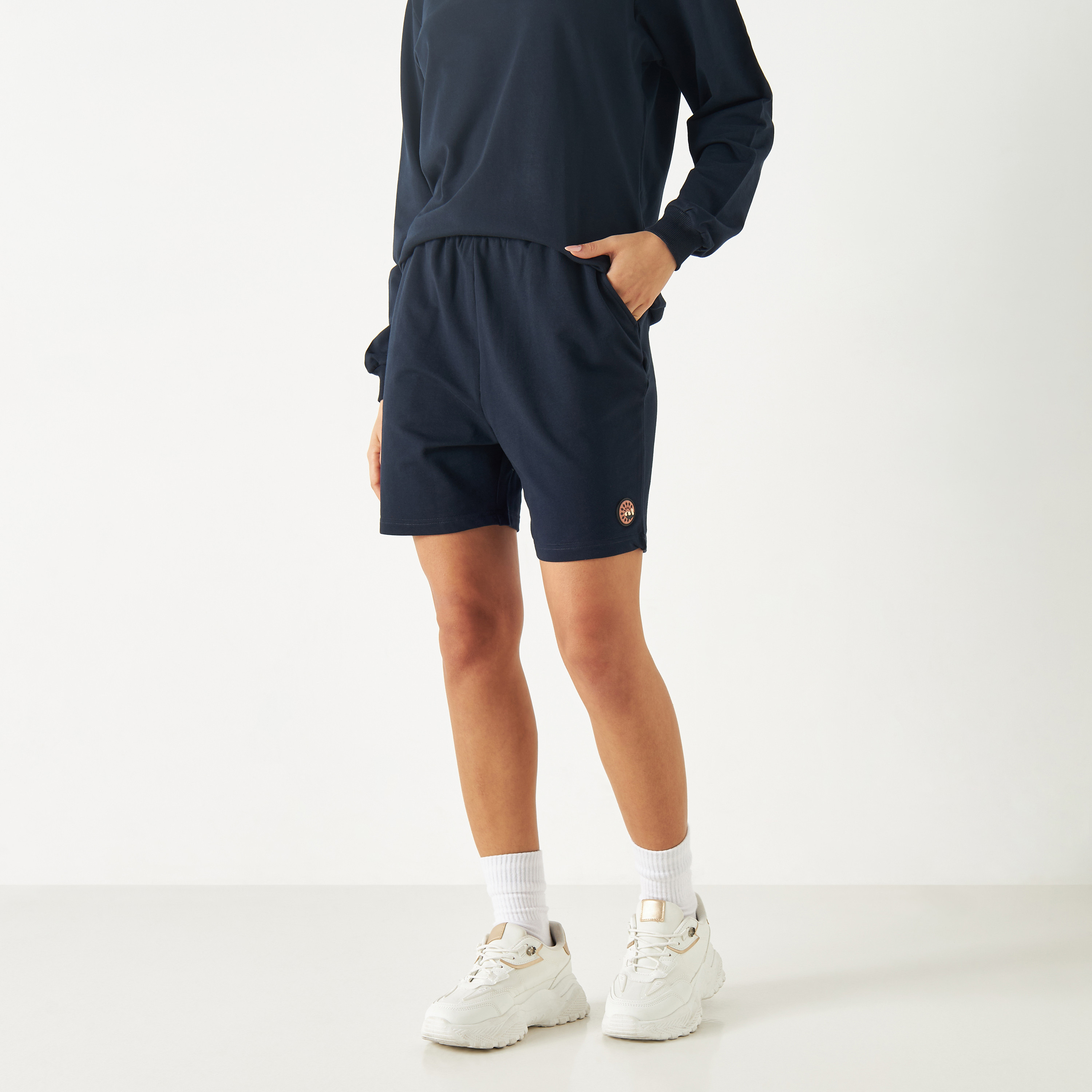 بدلة رياضية من شورتات وهودي كو-اوردز من بنجولين ستراتاتيك بلون أصفر-women-clothing-coordsets-image-17