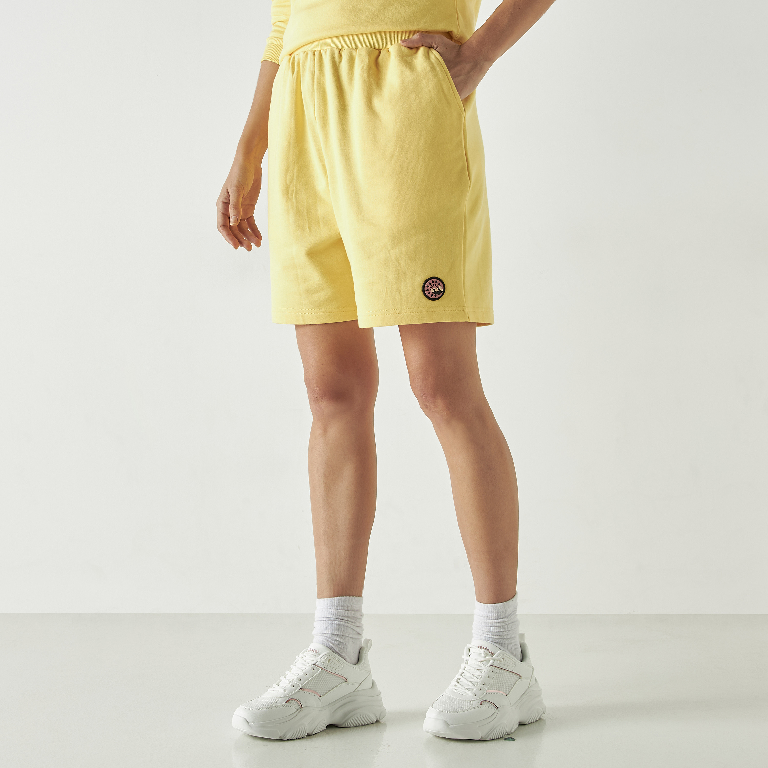 شورتات من بنجولين نبولي باللون الرمادي-women-clothing-bottoms-shorts-image-6