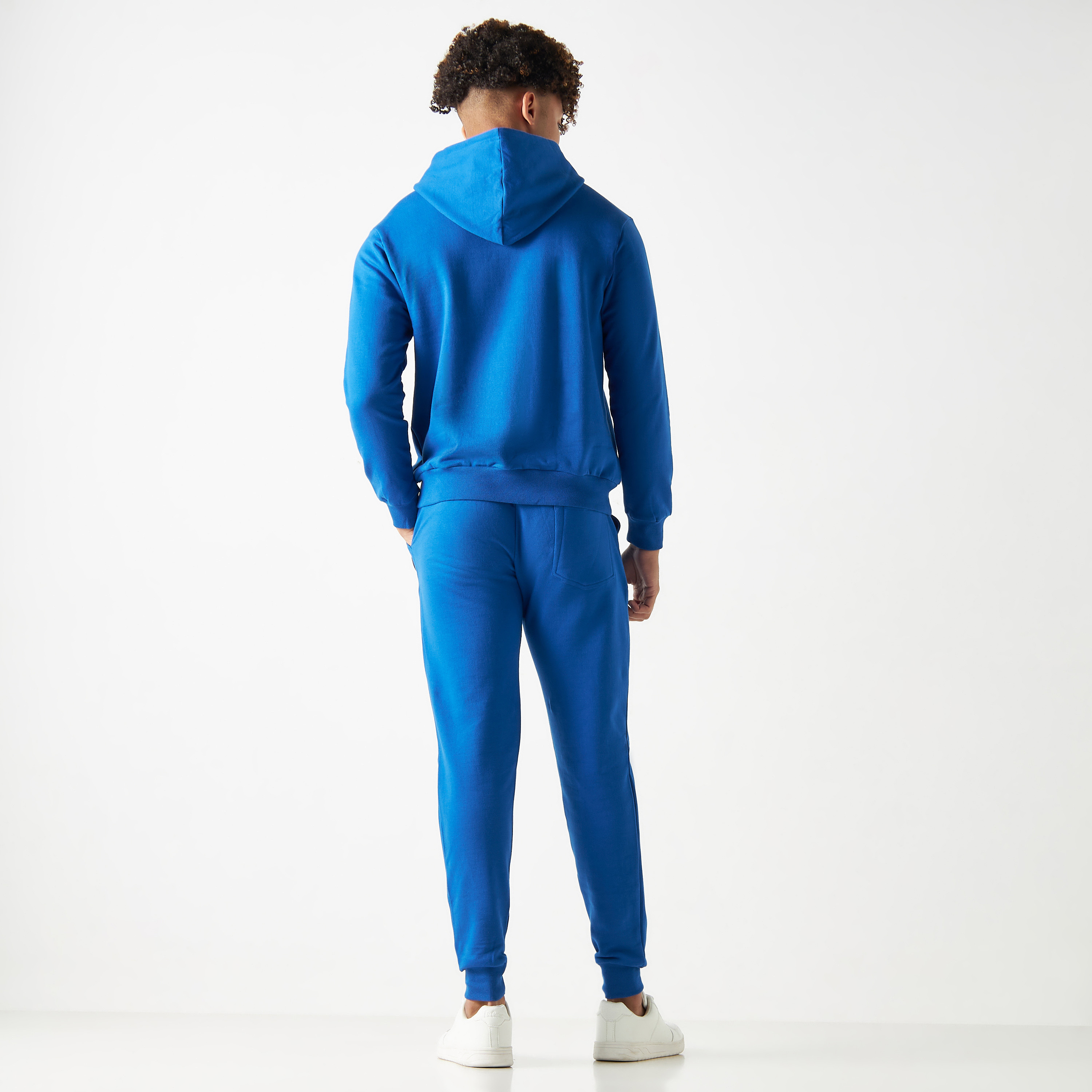 بدلة رياضية من بنطلون وهودي كو-اوردز من بنجولين نبولي باللون الأزرق-men-clothing-coordsets-image-5