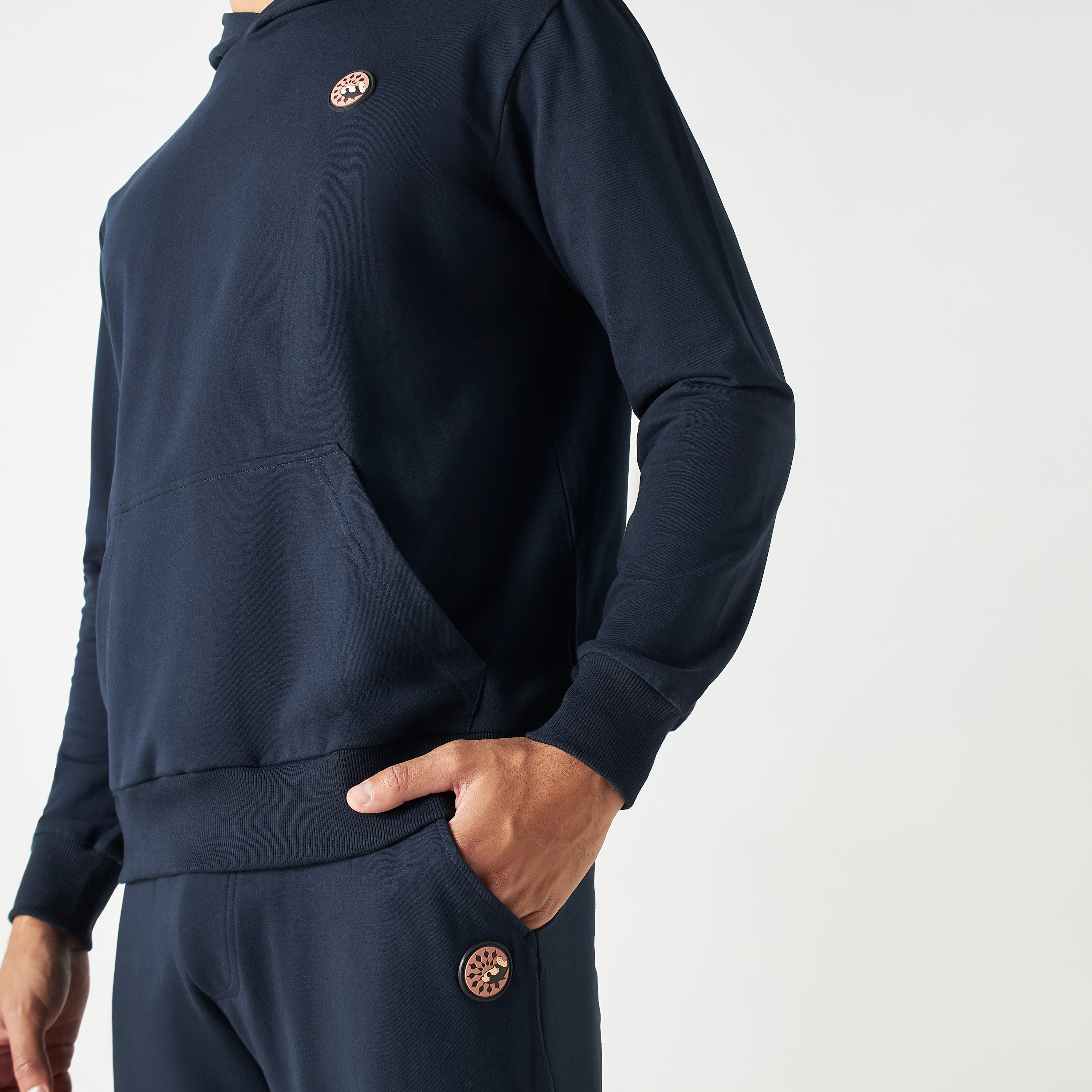 بدلة رياضية من بنطلون وهودي كو-اوردز من بنجولين ستراتاتيك بلون أسود-men-clothing-coordsets-image-22