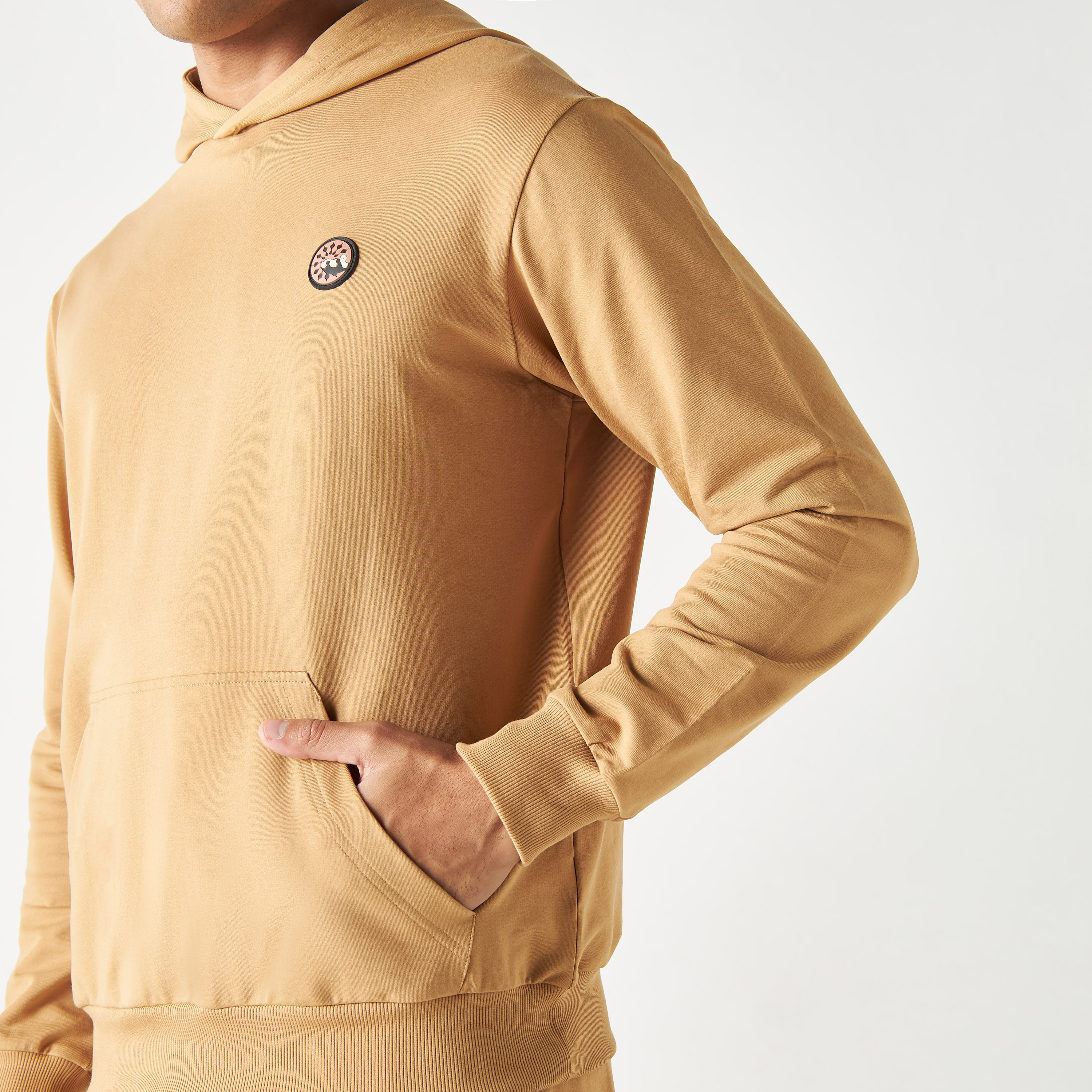 بدلة رياضية من شورتات وهودي كو-اوردز من بنجولين ستراتاتيك بلون وردي-men-clothing-coordsets-image-19