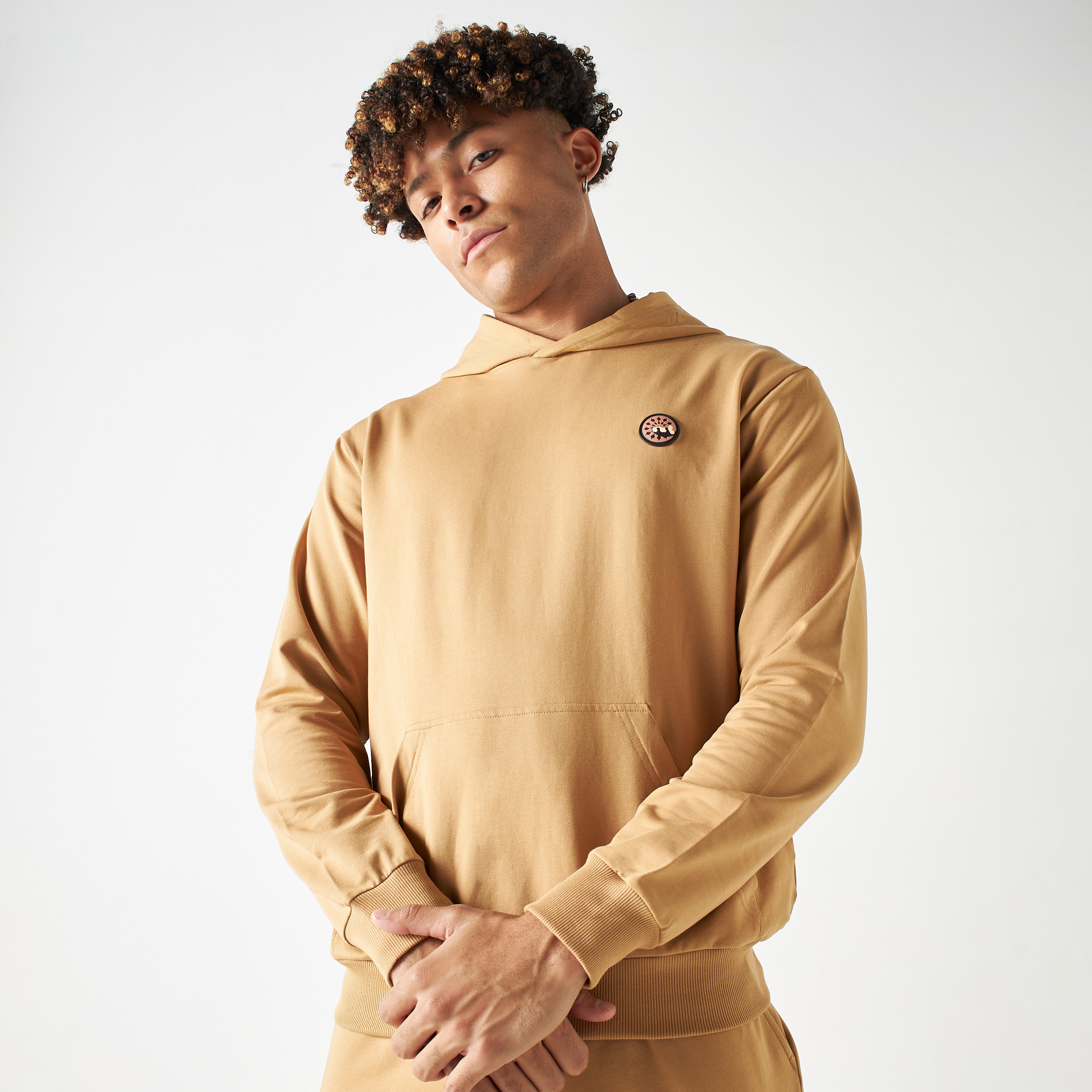 بدلة رياضية من شورتات وهودي كو-اوردز من بنجولين ستراتاتيك بلون وردي-men-clothing-coordsets-image-20