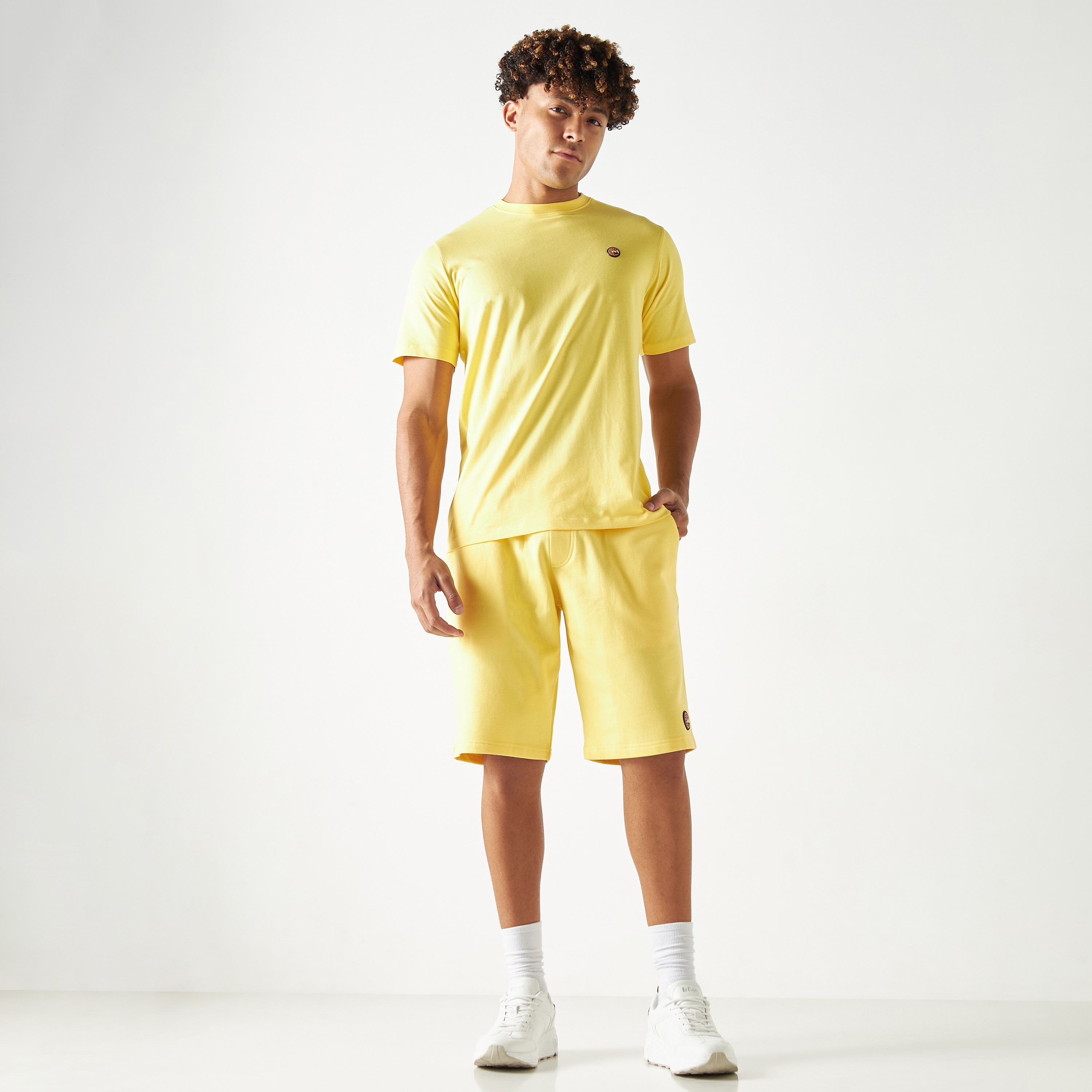 تي شيرت سيينا من البنجولين بلون أصفر-men-clothing-tshirtsandpolos-tshirts-image-3