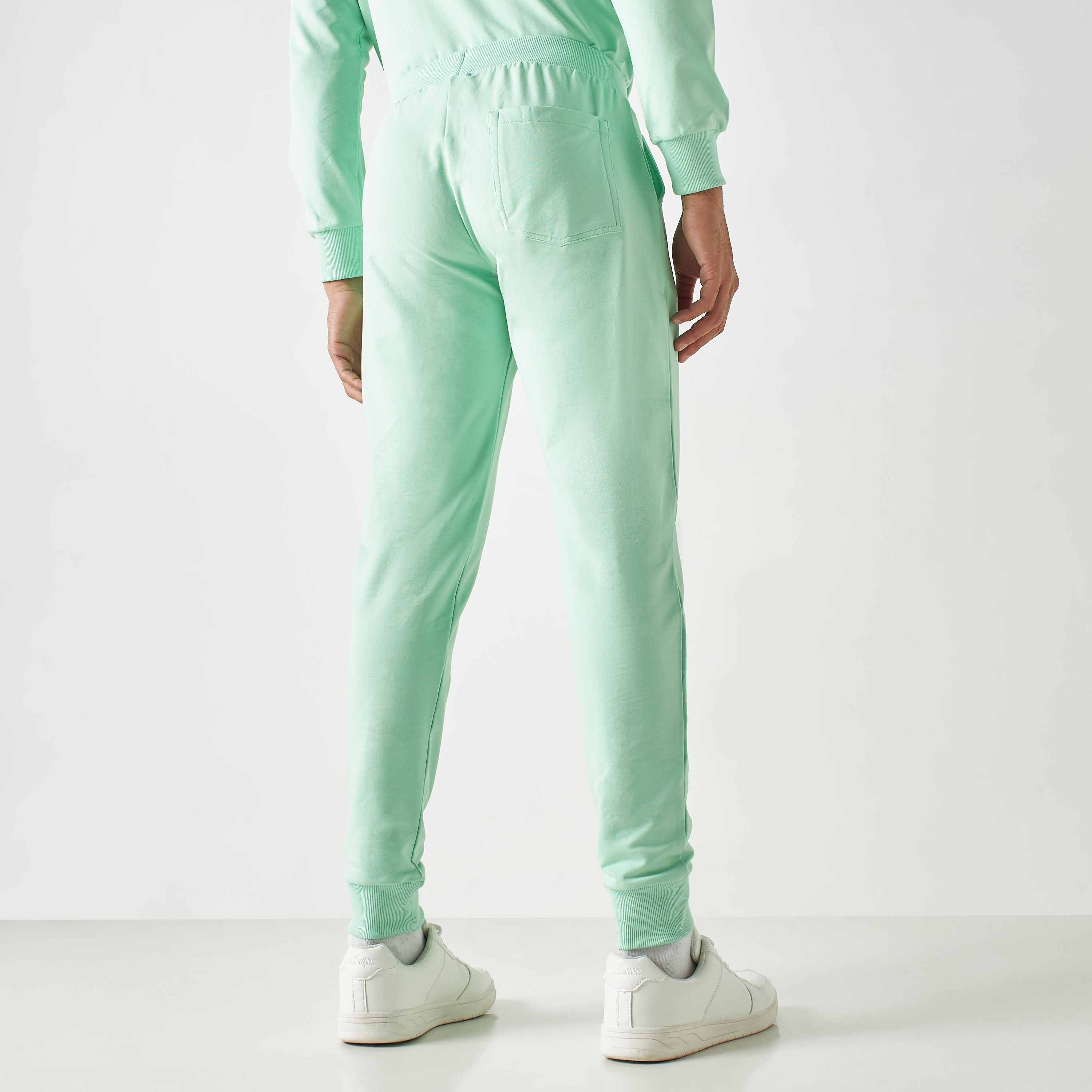 بنطلون رياضي من بنجولين ستراتاتيك باللون الأصفر-men-clothing-bottoms-joggers-image-29