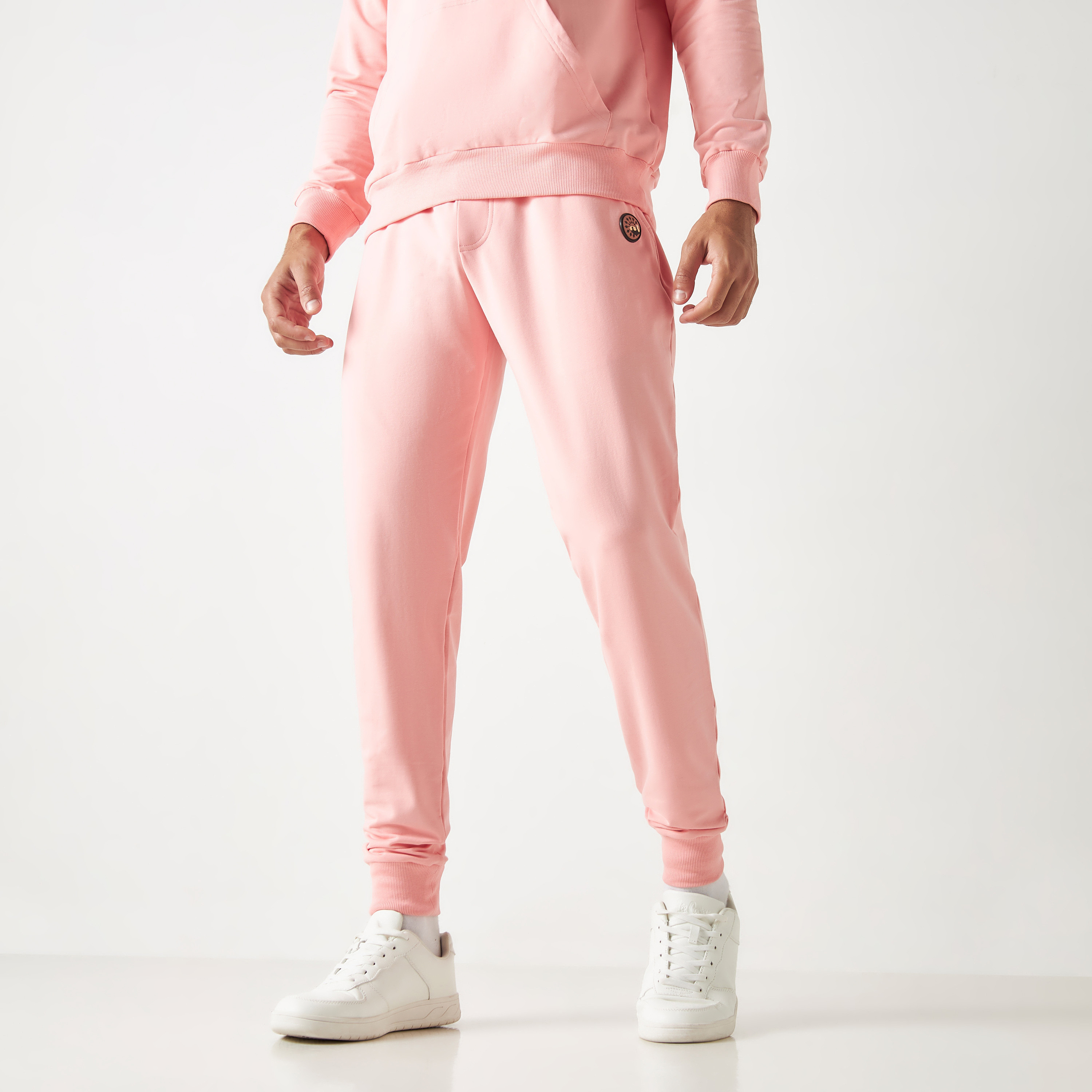بنطلون رياضي من بنجولين ستراتاتيك باللون الأصفر-men-clothing-bottoms-joggers-image-11