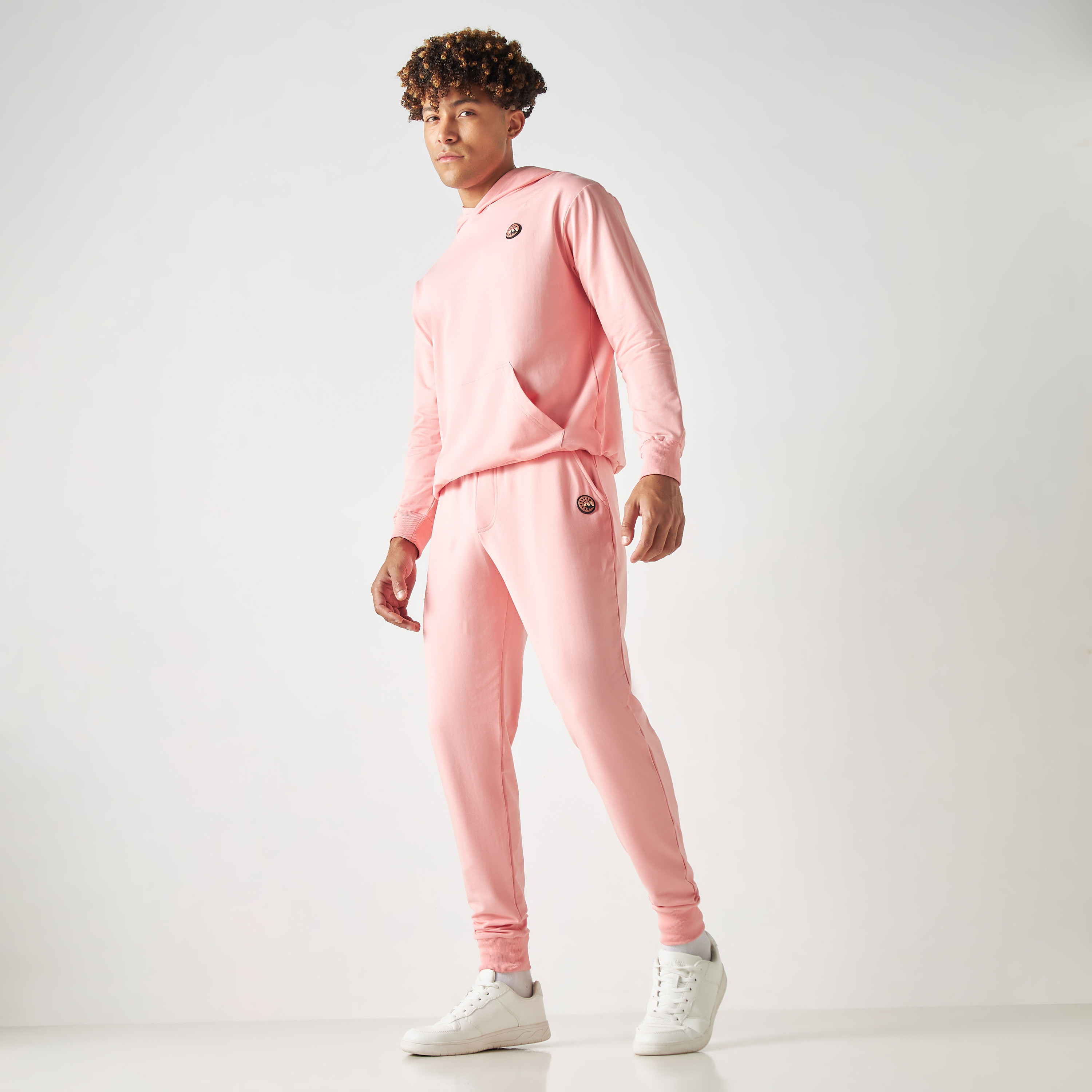 بنطلون رياضي من بنجولين ستراتاتيك باللون الأصفر-men-clothing-bottoms-joggers-image-13