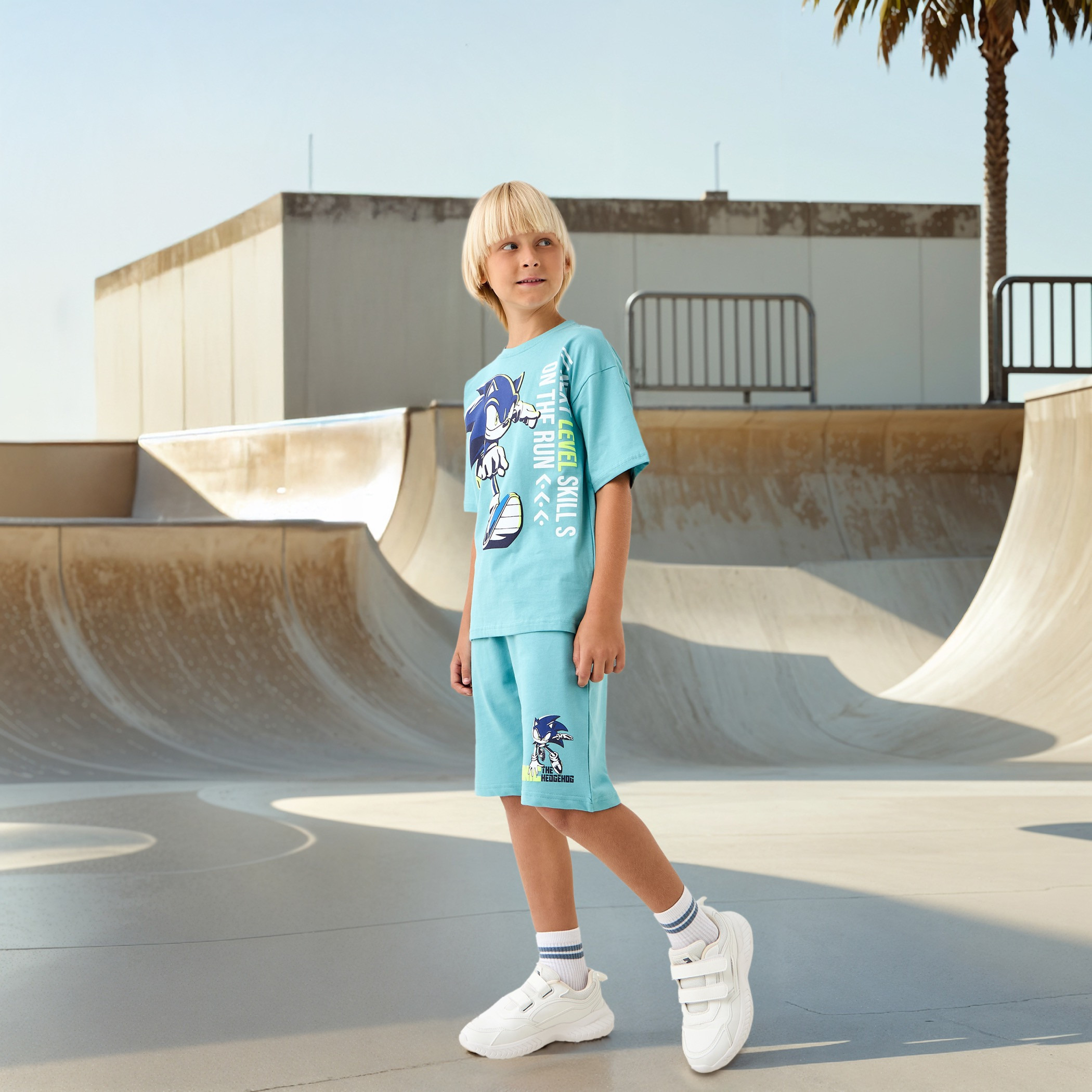 طقم شورت وتيشيرت بطبعات-boys-clothing-setsandcoords-image-1