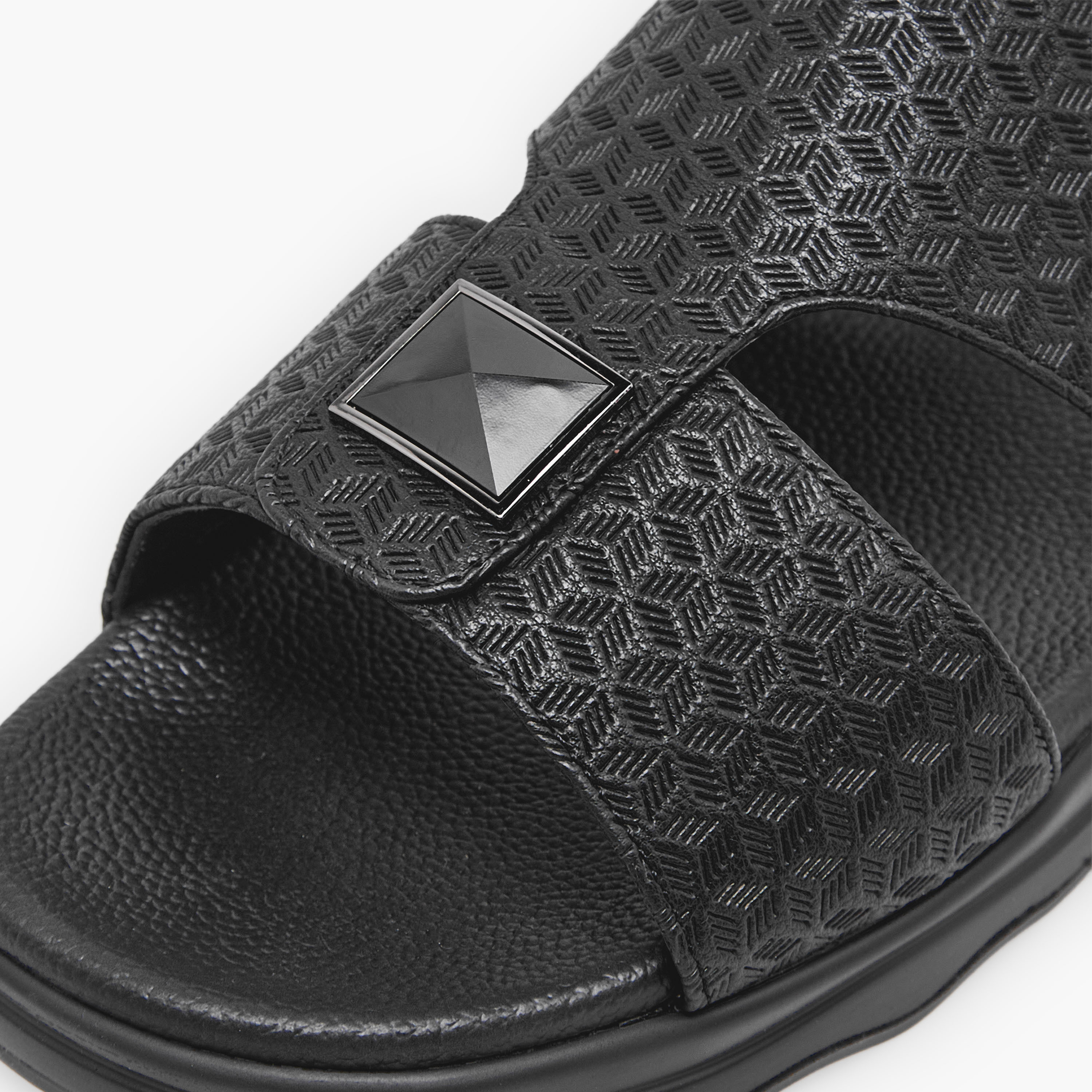 صندل عربي سهل الارتداء للرجال من لو كونفورت-men-shoes-sandals-image-6