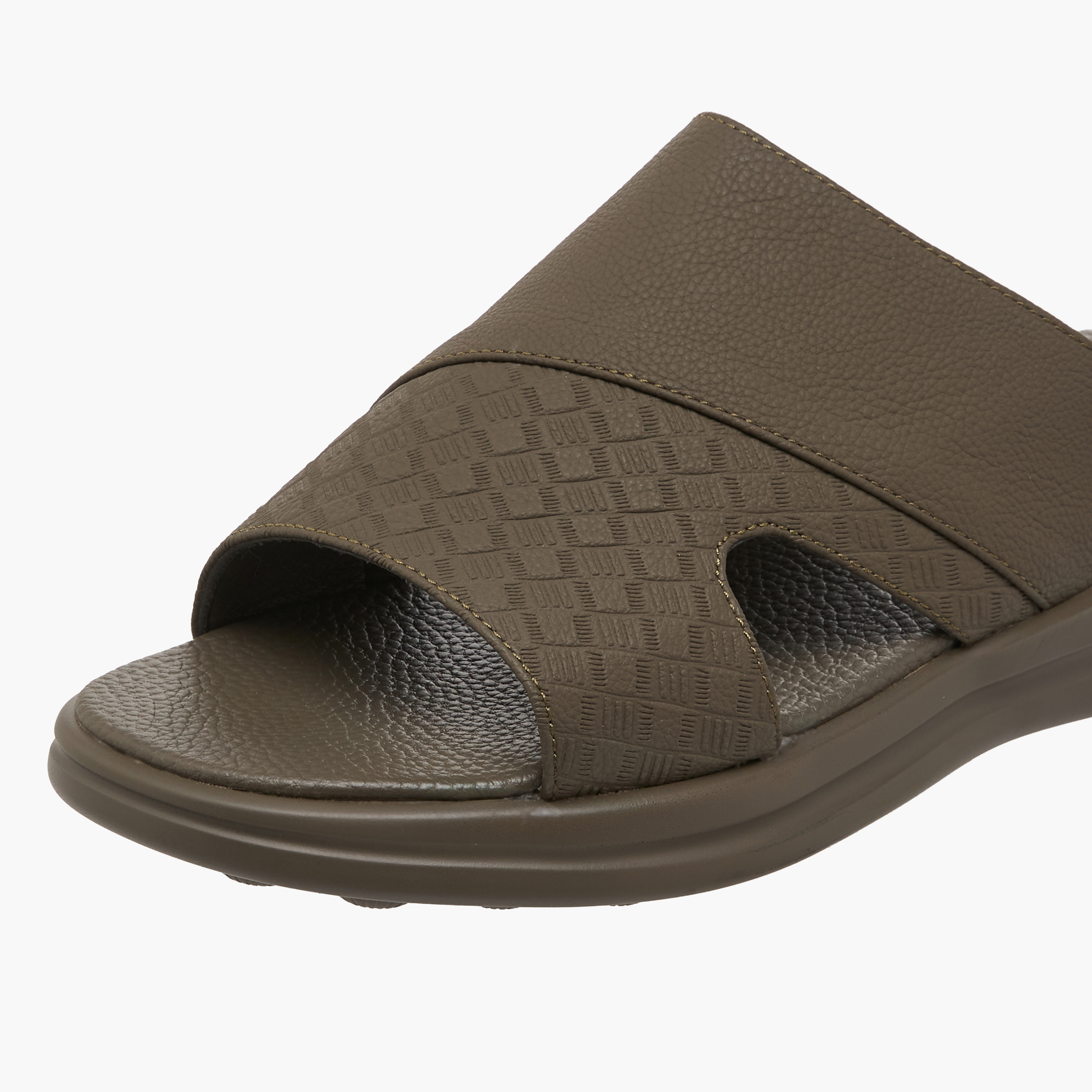 Le Confort Men Textured Comfort Sandals-men-shoes-sandals-image-4