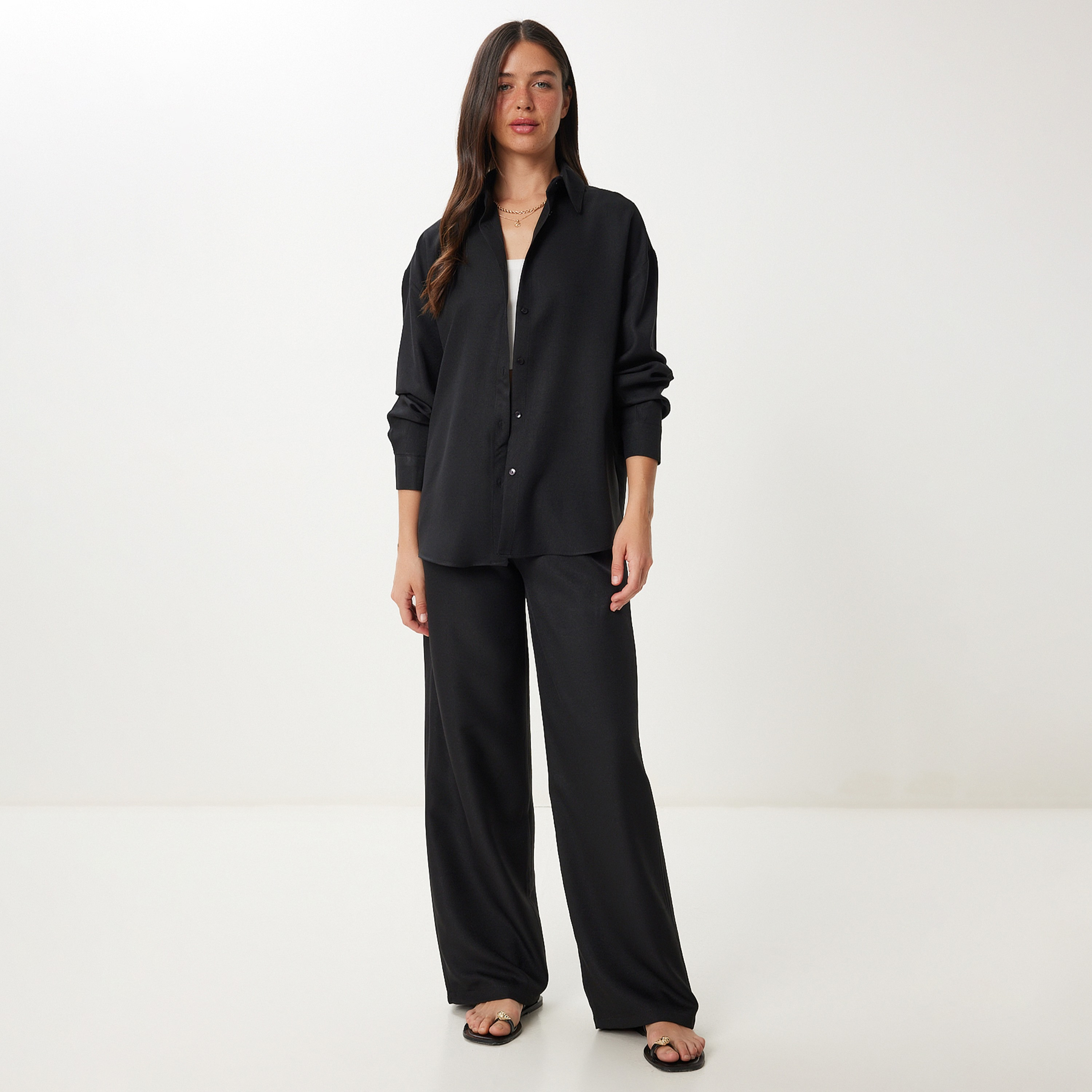 قميص وبناطيل نسائي ياقة سوداء من إسطنبول-women-clothing-coordsets-image-1