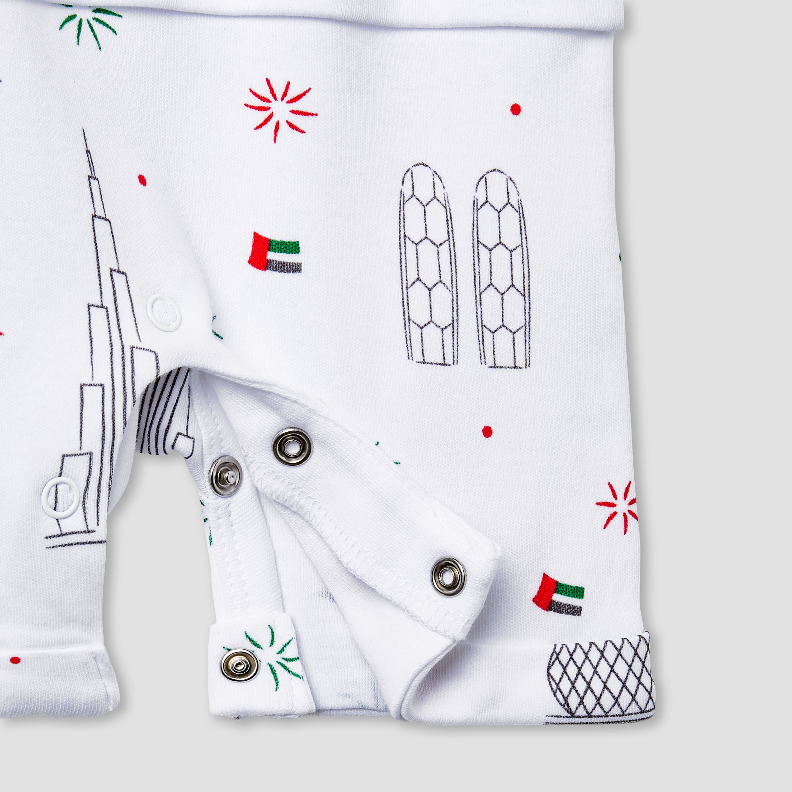 Juniors Crew Neck Short Sleeves Romper with UAE National Day Print-baby-boys-clothing-rompers-image-4