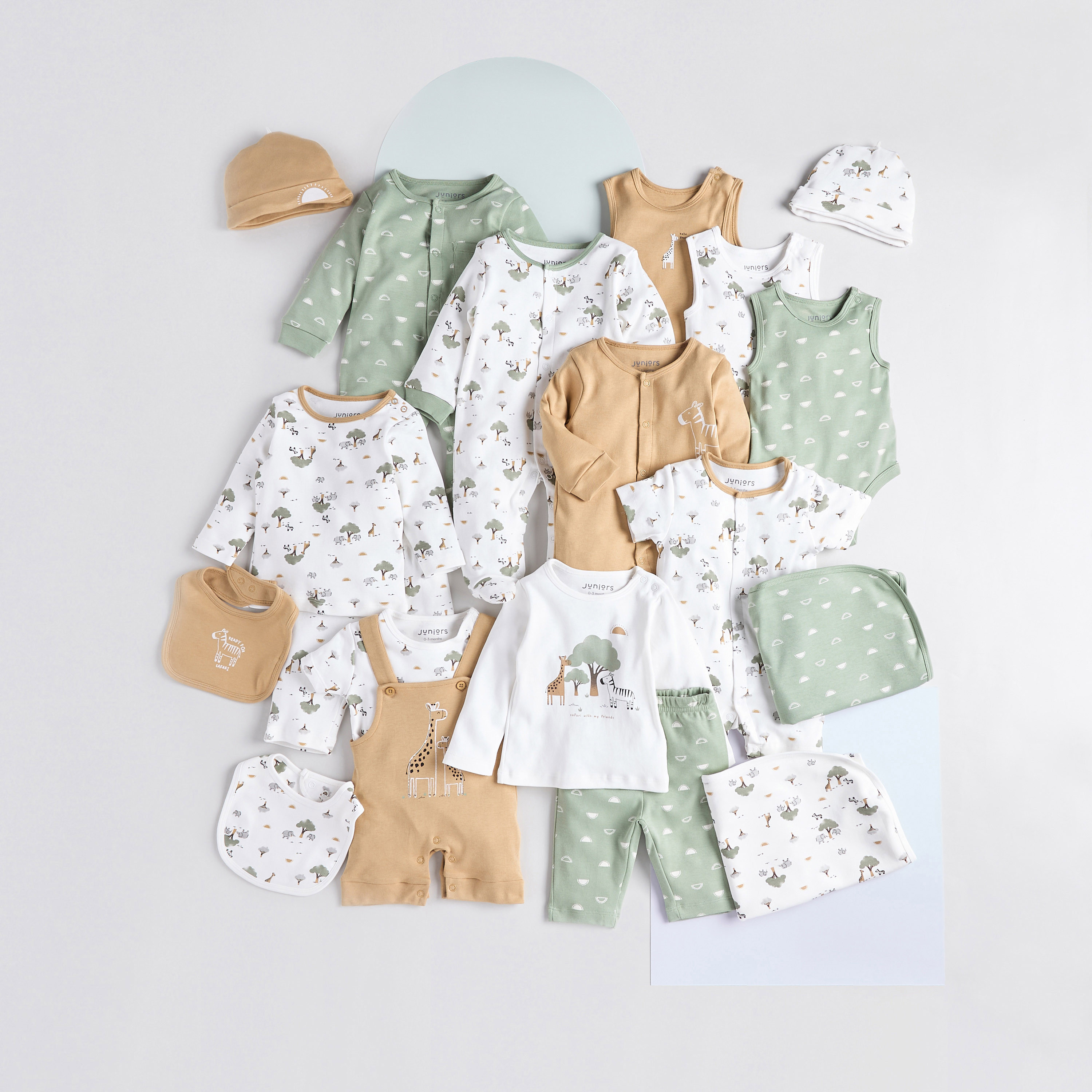 بنطلون بيجاما وتيشيرت بطبعات سفاري من جونيورز - مجموعة من طقمين-baby-boys-clothing-nightwear-pyjamasets-image-6
