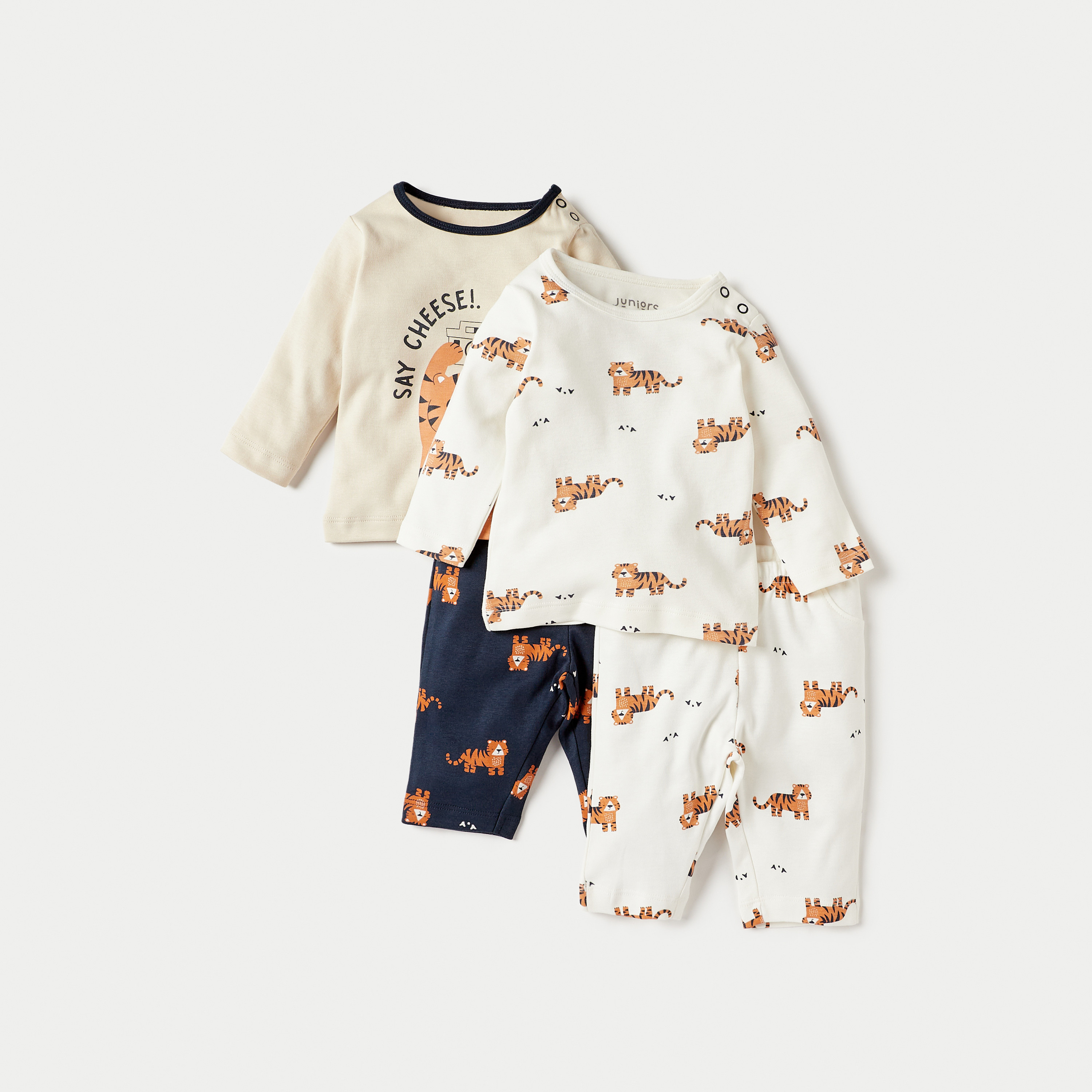 بنطلون بيجاما وتيشيرت بأكمام طويلة وطبعات نمر من جونيورز - مجموعة من طقمين-baby-boys-clothing-nightwear-pyjamasets-image-1