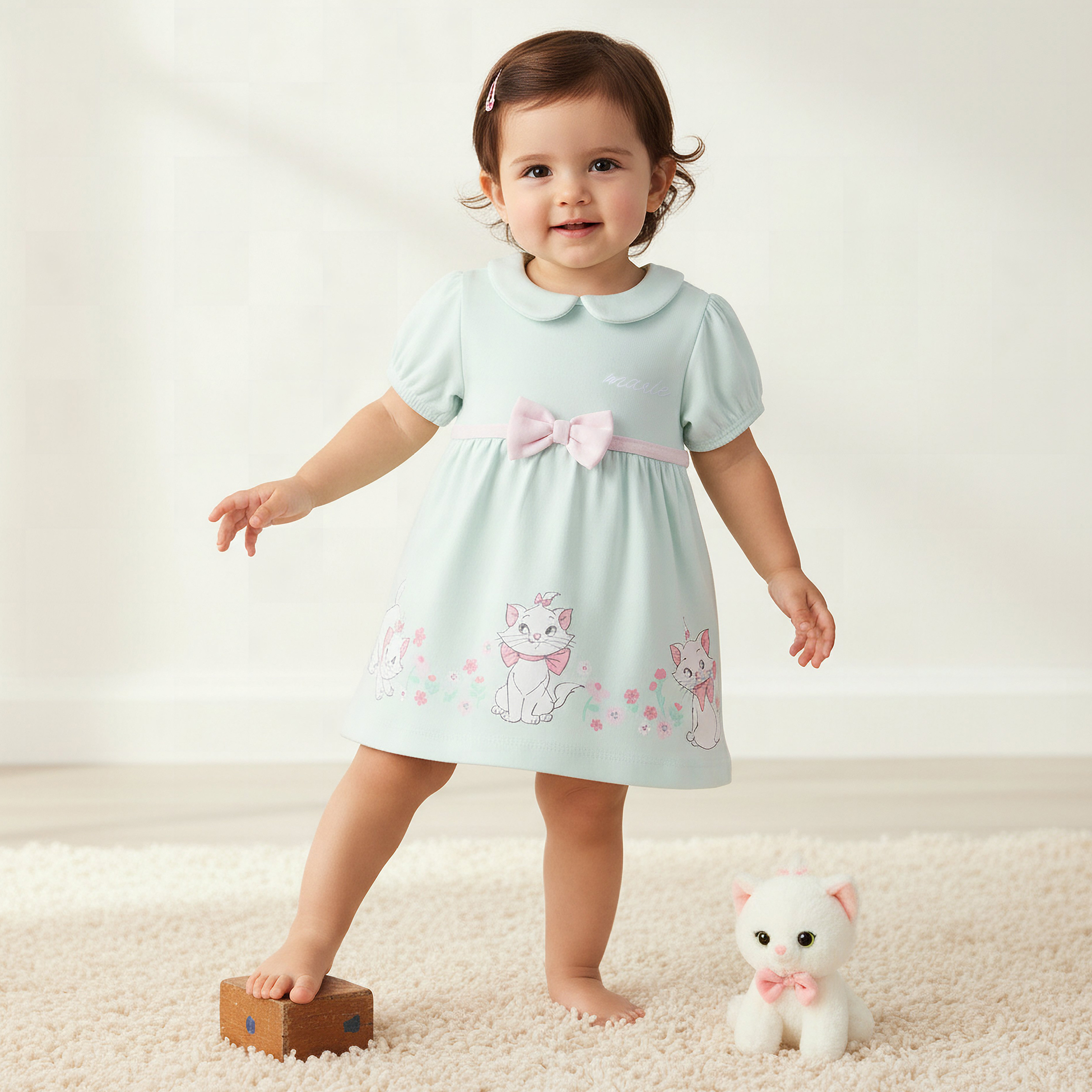 Disney Peter Pan Collar Short Sleeves Dress with Marie Print-baby-girls-clothing-dressesandjumpsuits-image-1