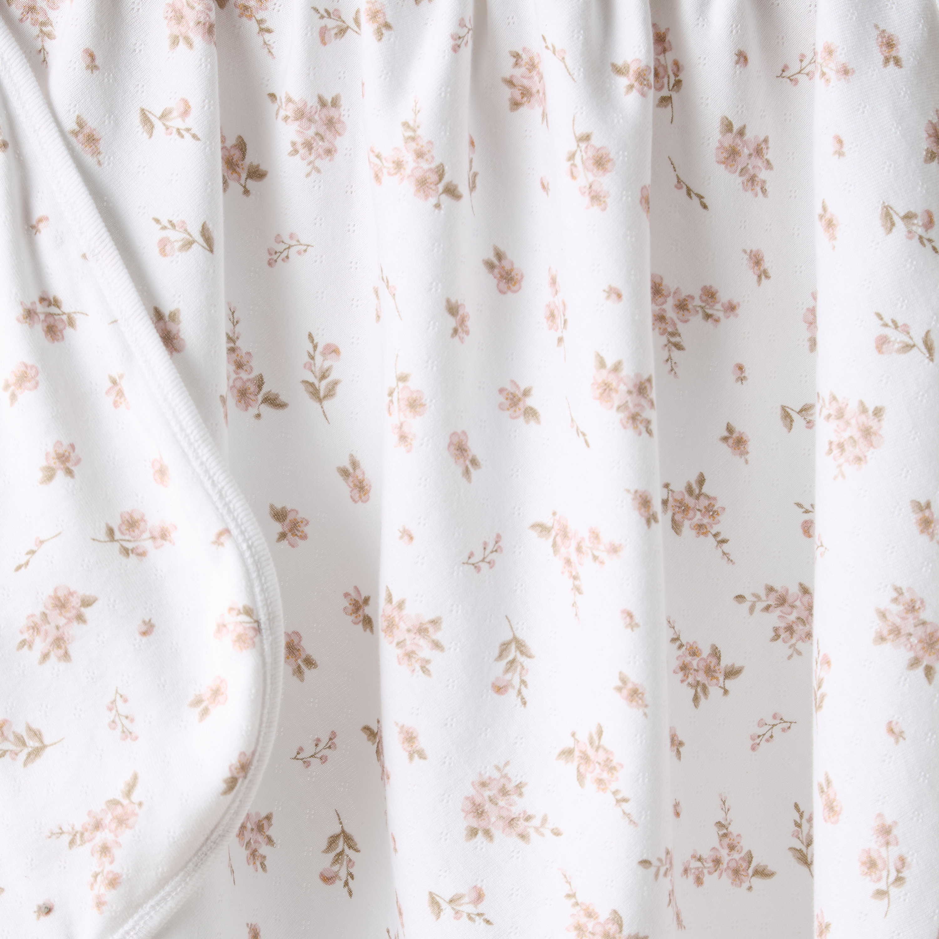 Juniors Receiving Blanket with Floral Print-baby-nursery-blanketsandswaddles-receivingblankets-image-4