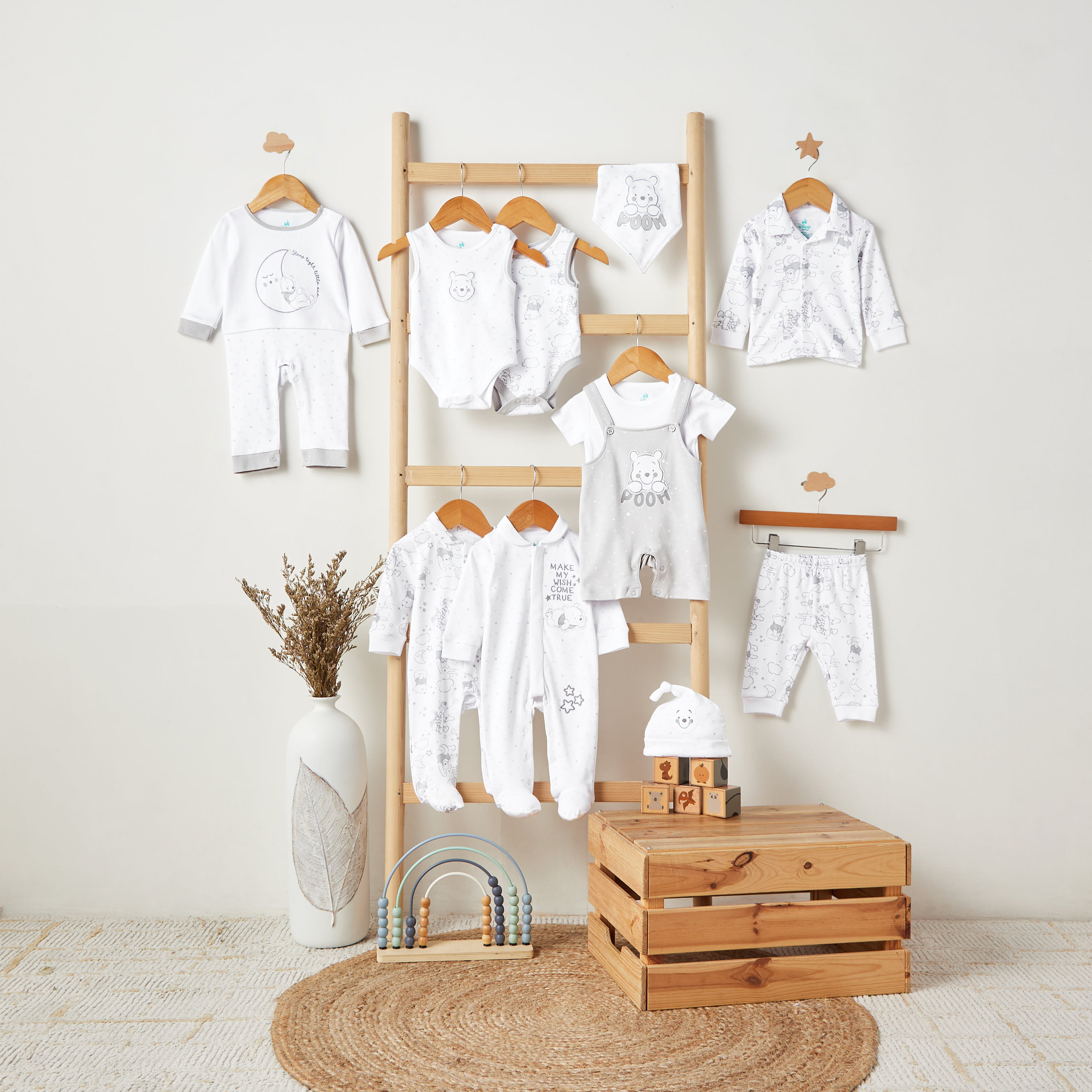 بودي سوت دون أكمام بياقة مستديرة وطبعات ويني ذا بوه من ديزني - عبوة من قطعتين-baby-boys-clothing-bodysuits-image-11
