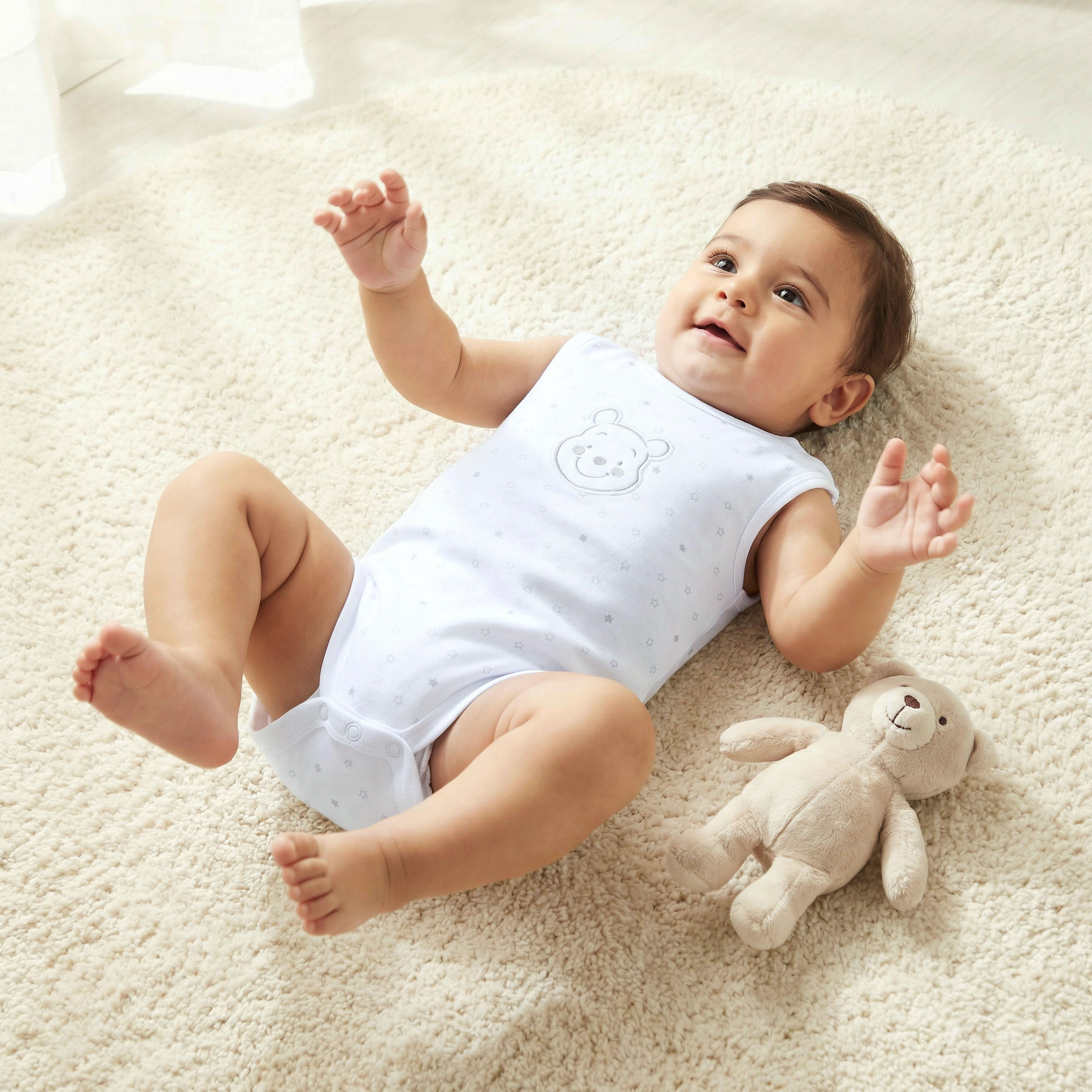 بودي سوت دون أكمام بياقة مستديرة وطبعات ويني ذا بوه من ديزني - عبوة من قطعتين-baby-boys-clothing-bodysuits-image-2