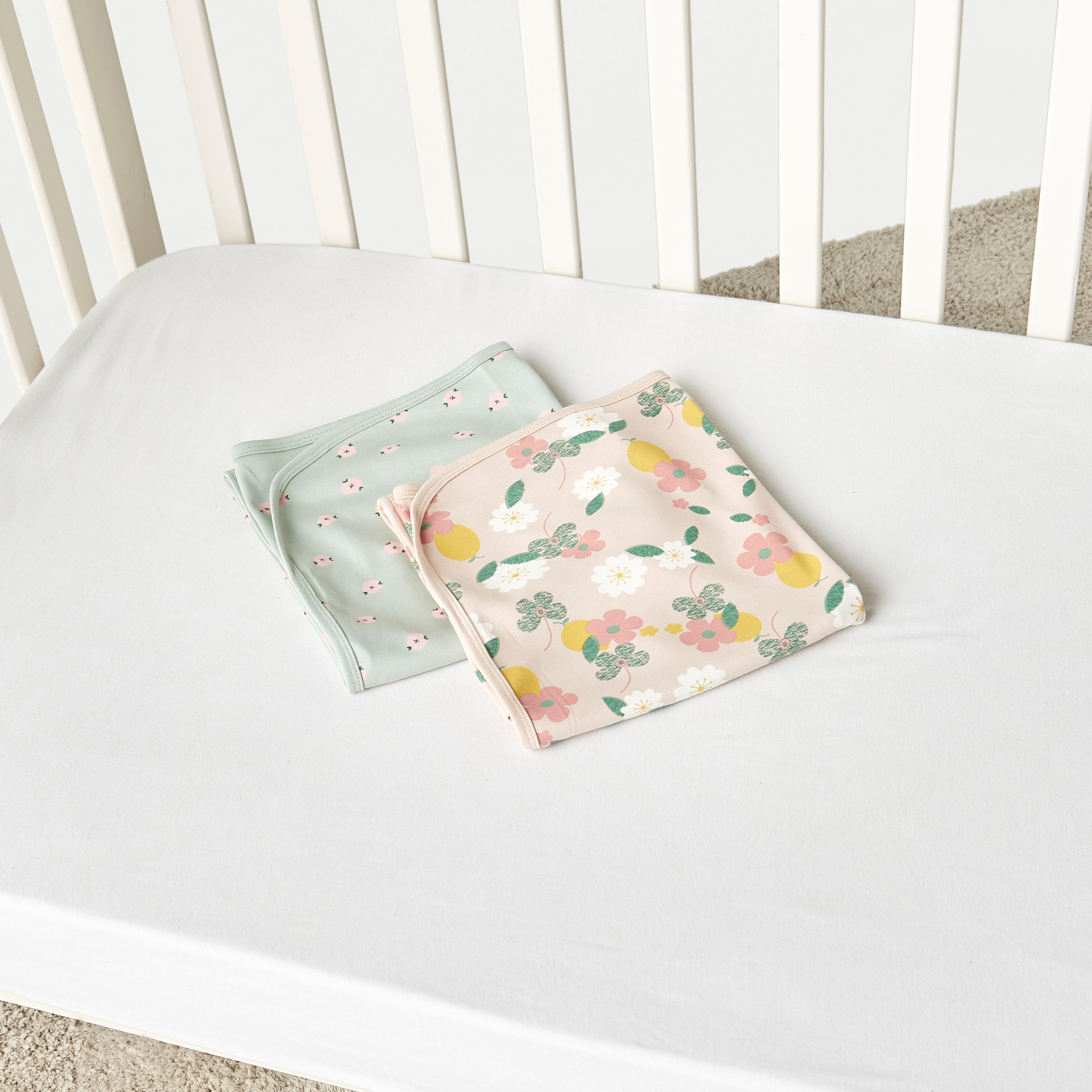 Juniors Printed Receiving Blanket - Set of 2-baby-nursery-blanketsandswaddles-receivingblankets-image-2
