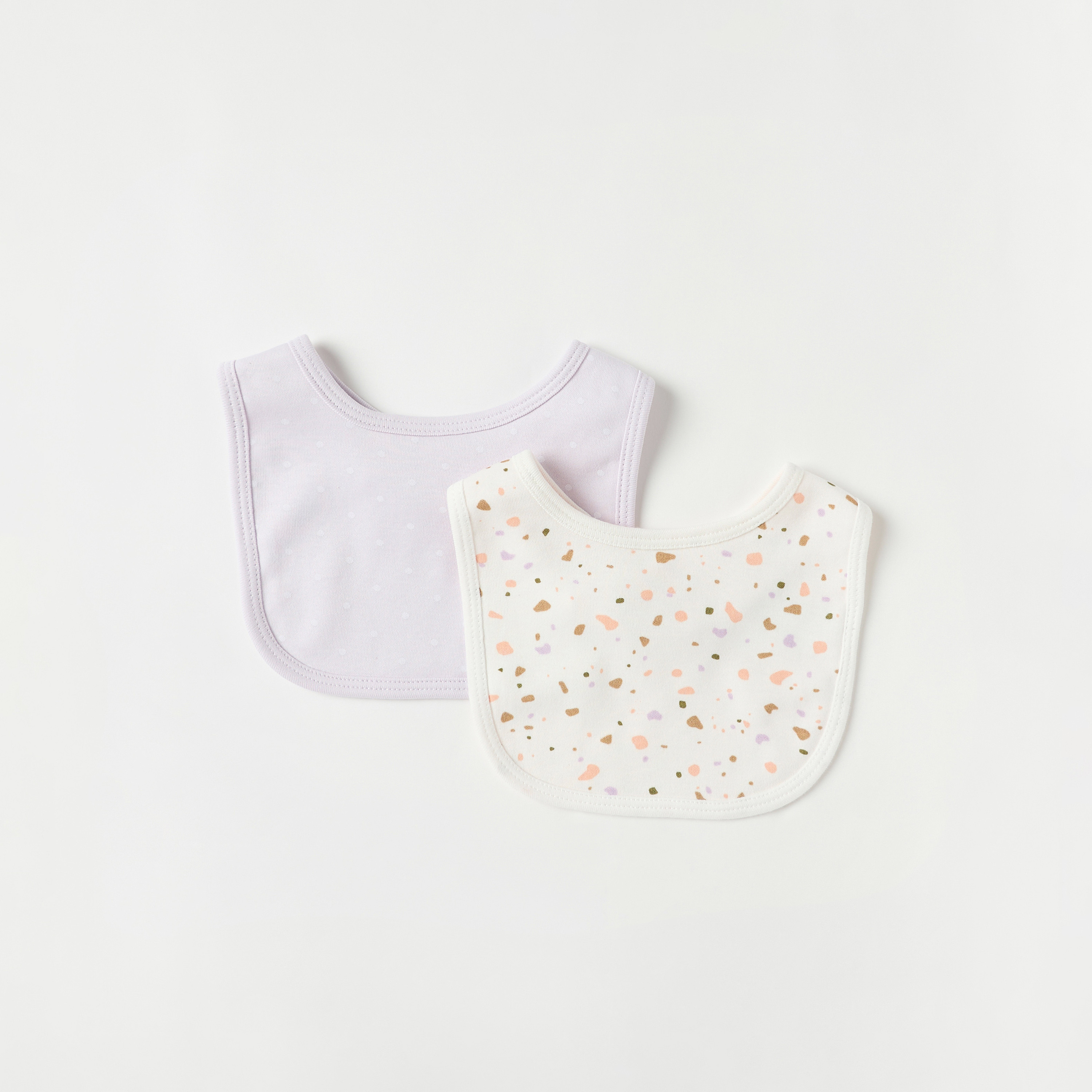 مرايل متنوعة من جونيورز - طقم من قطعتين-baby-feeding-bibs-image-1
