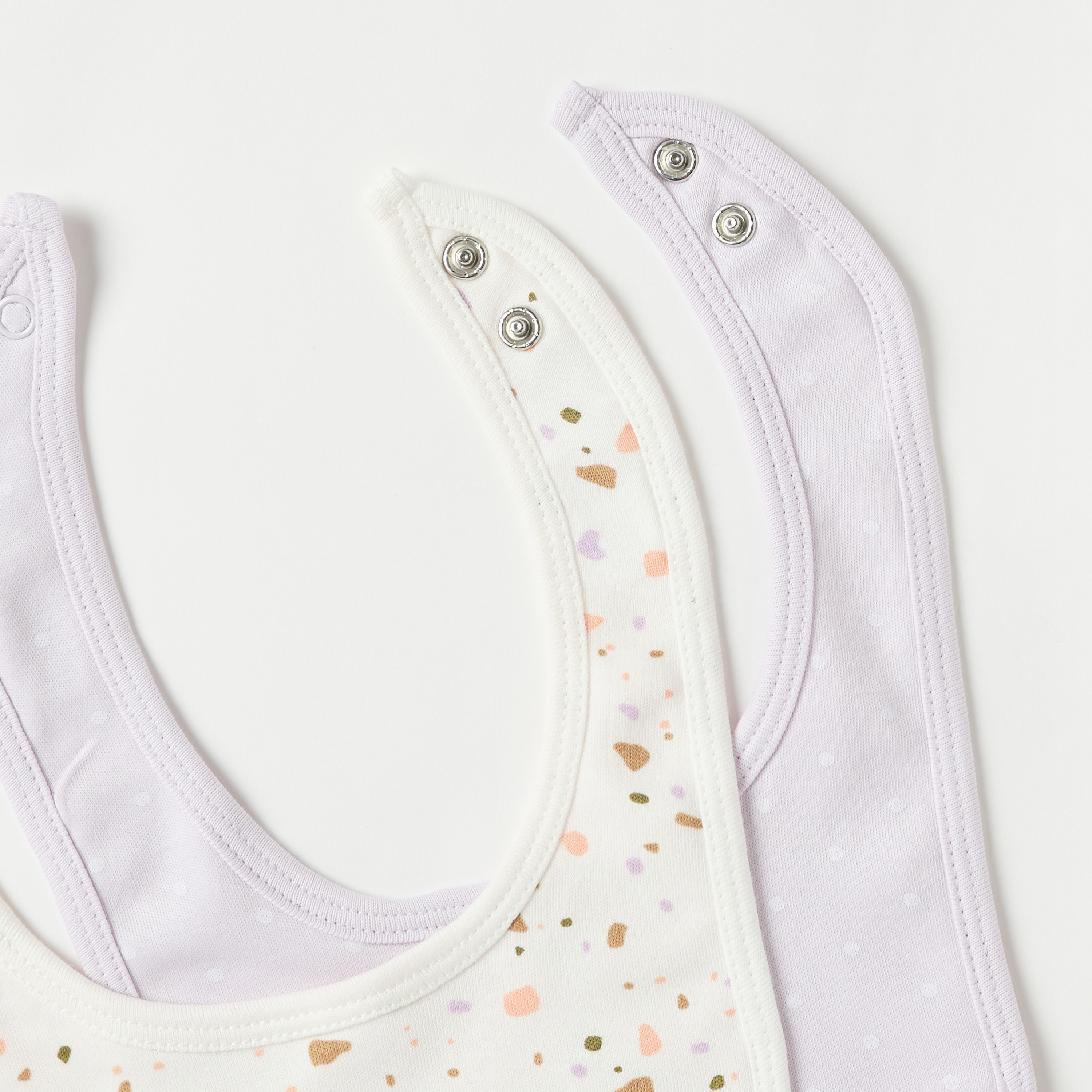 مرايل متنوعة من جونيورز - طقم من قطعتين-baby-feeding-bibs-image-5