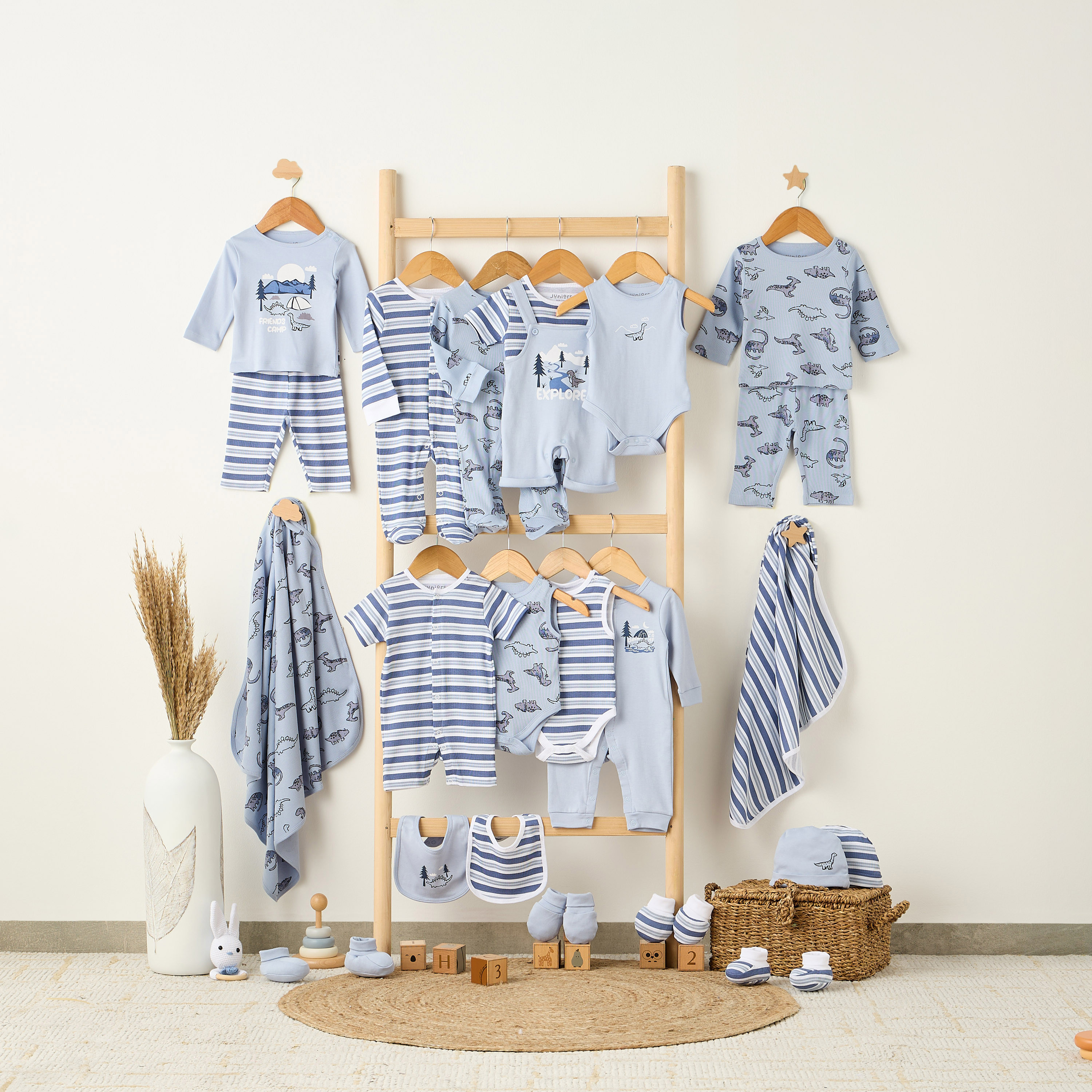 طقم من 2 - بطانية مواليد جدد بتصميم متنوع من جونيورز-baby-nursery-blanketsandswaddles-receivingblankets-image-6