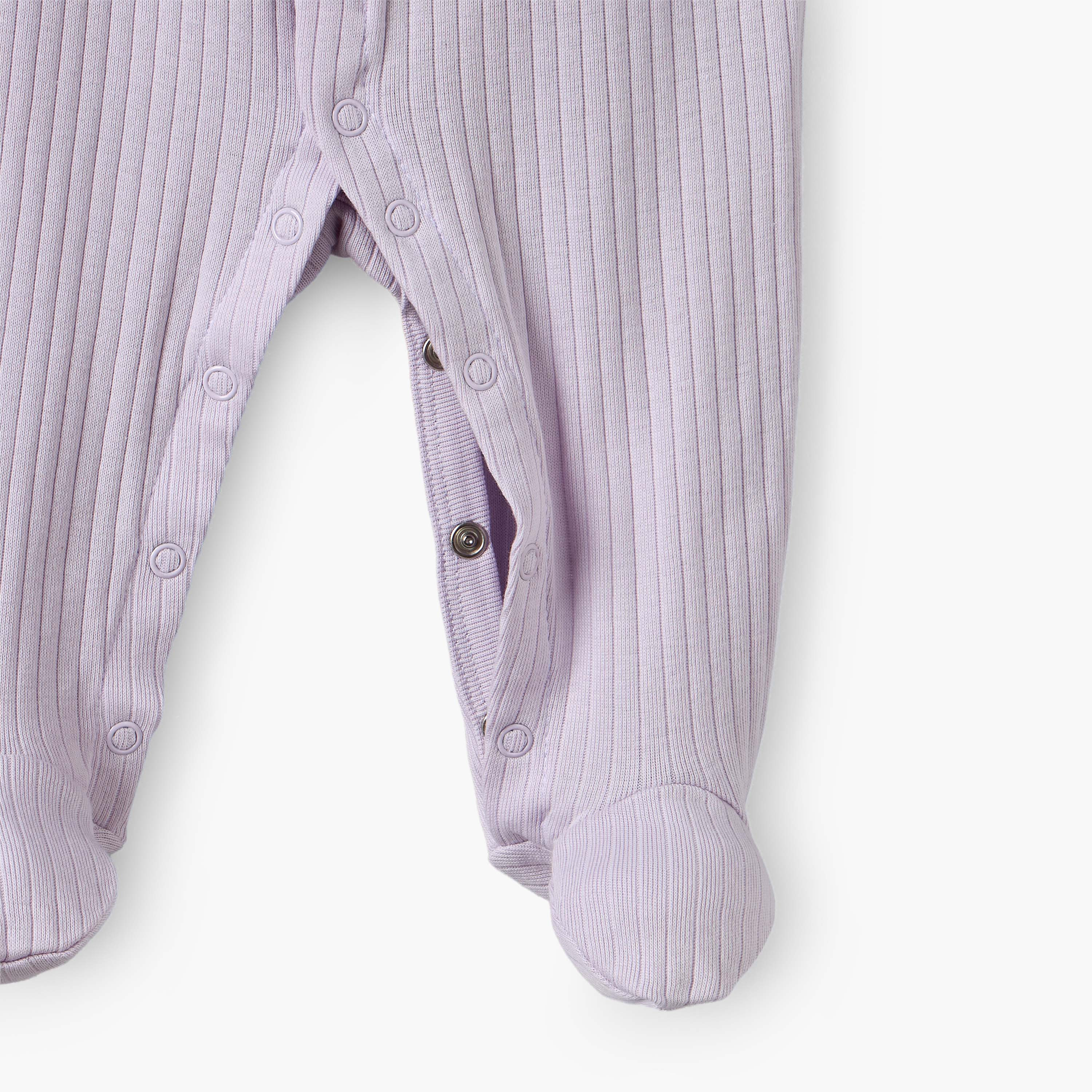 بدلة نوم قطن بياقة مستديرة وأكمام طويلة وطبعات أرنب من جونيورز-baby-girls-clothing-nightwear-sleepsuits-image-4