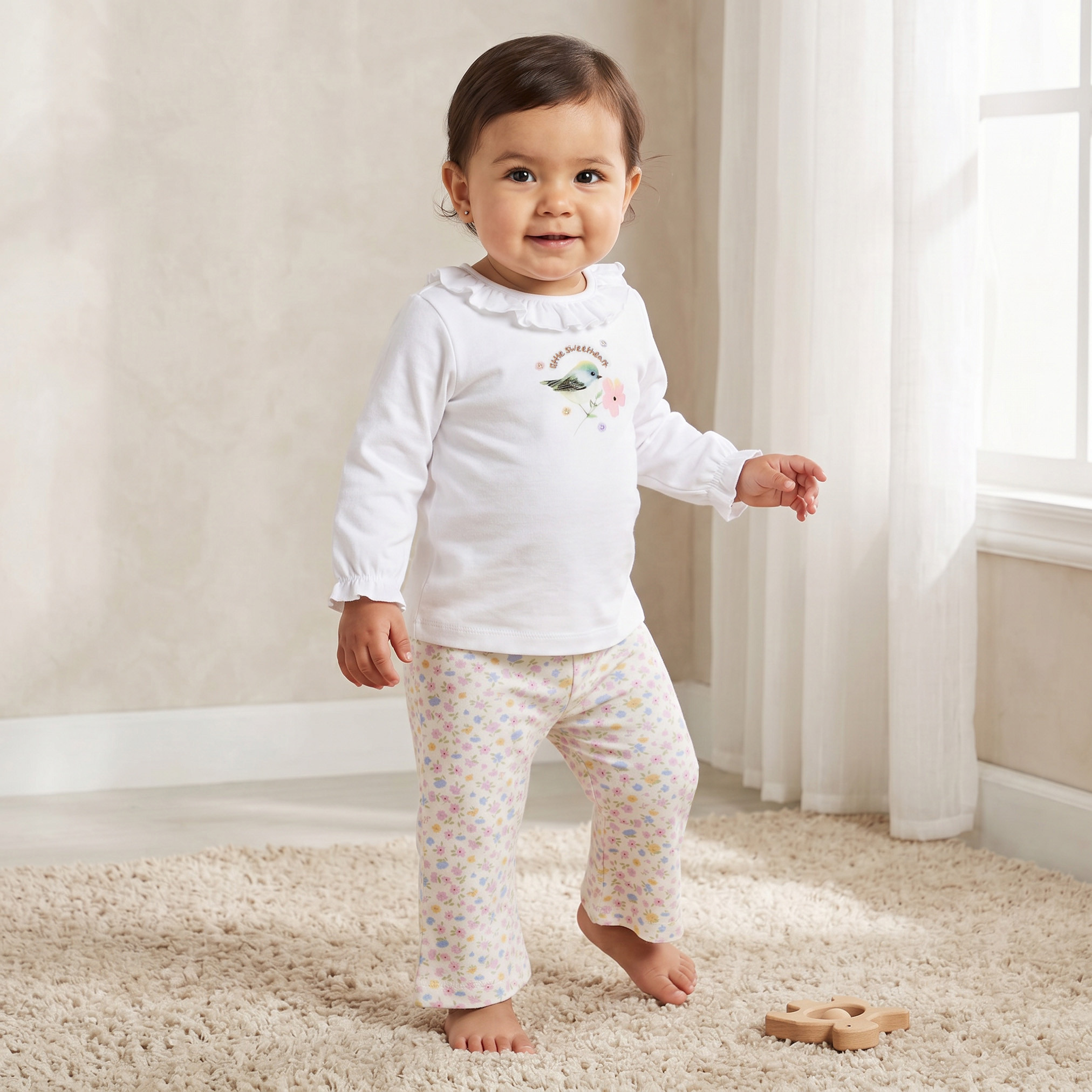 طقم بيجاما قطن بياقة ضيقة وأكمام طويلة وطبعات زهرية من جونيورز-baby-girls-clothing-nightwear-pyjamasets-image-2