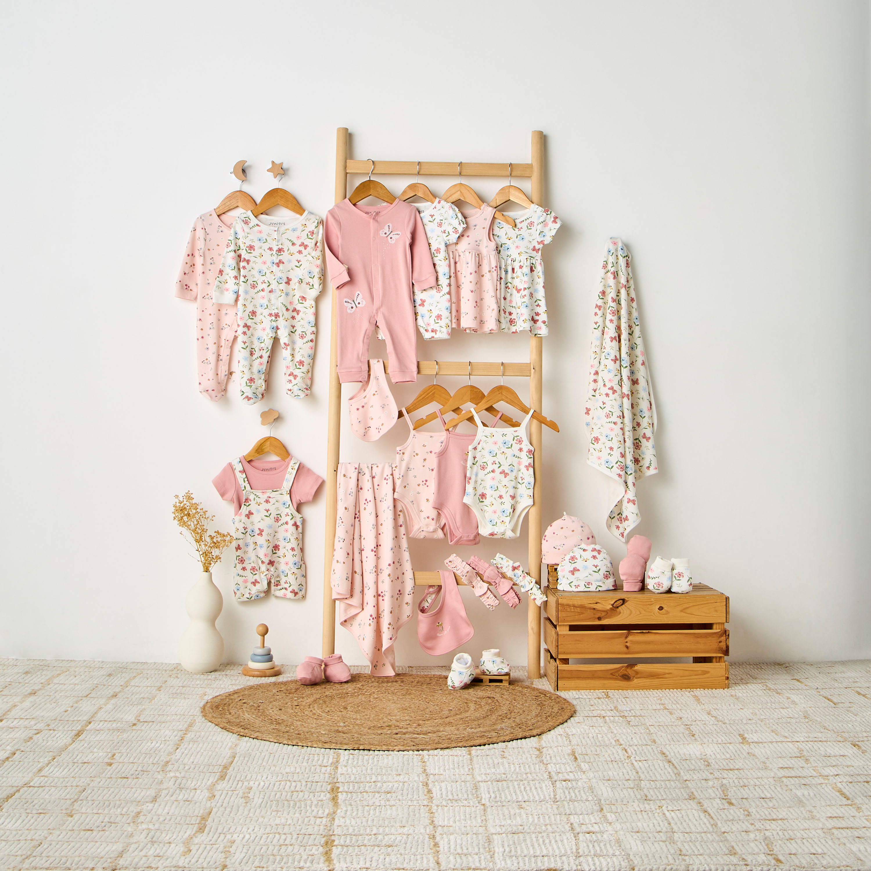 Juniors Floral Print Dungaree and T-shirt Set-baby-girls-clothing-rompers-image-8
