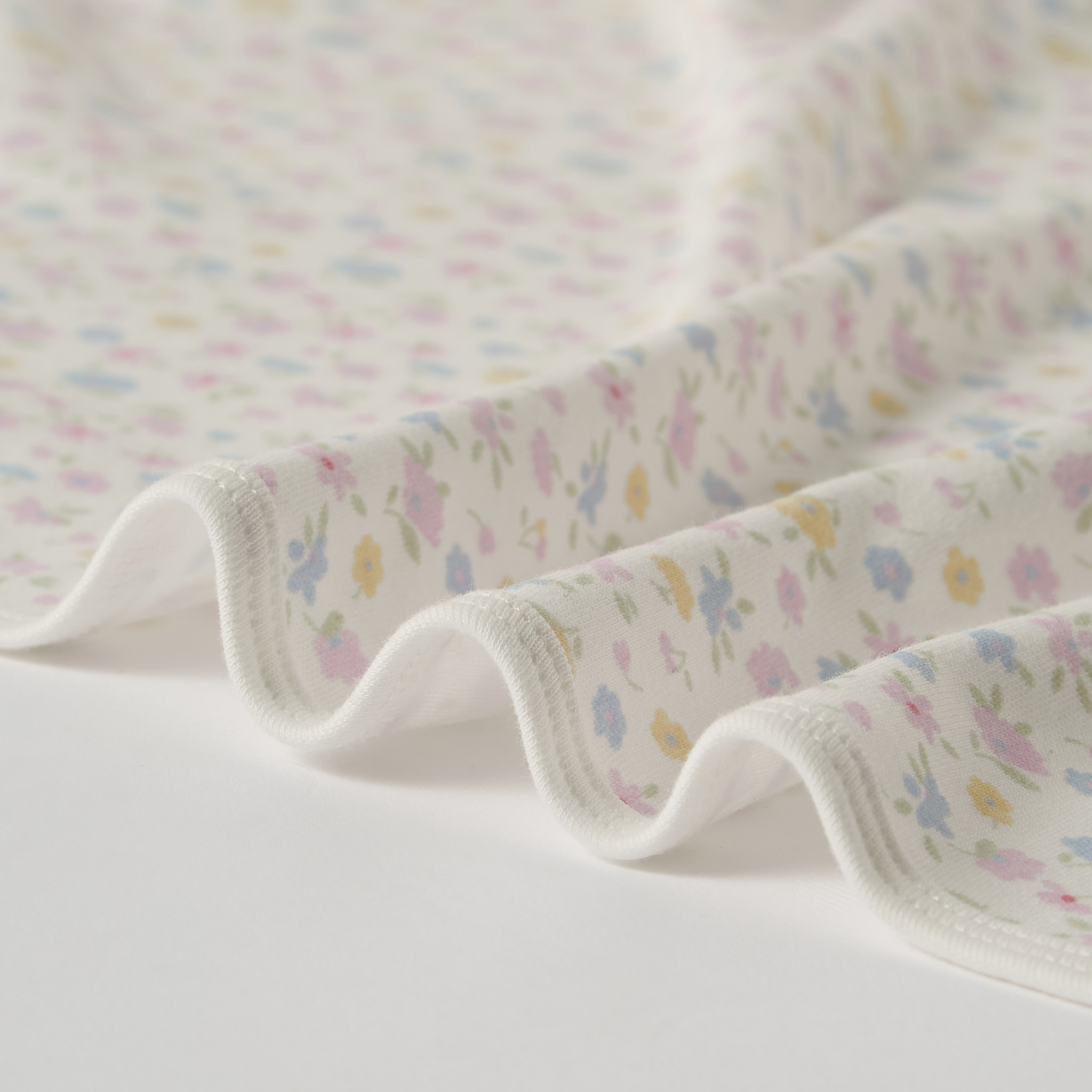 Juniors Receiving Blanket with Floral Print-baby-nursery-blanketsandswaddles-receivingblankets-image-5