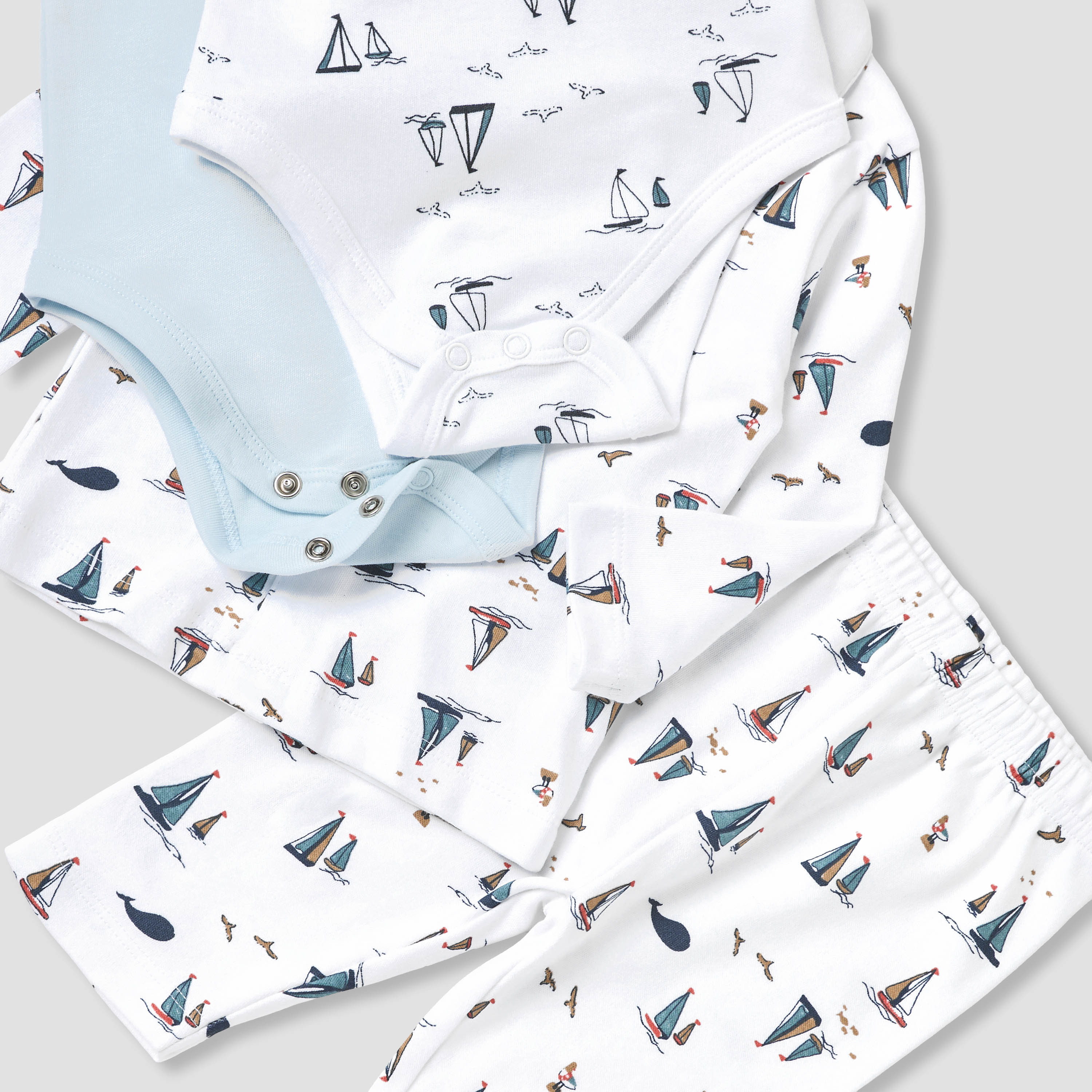 Set of 8 Juniors Clothing Gift Set with Sailboat Print-baby-boys-clothing-setsandcoords-image-11