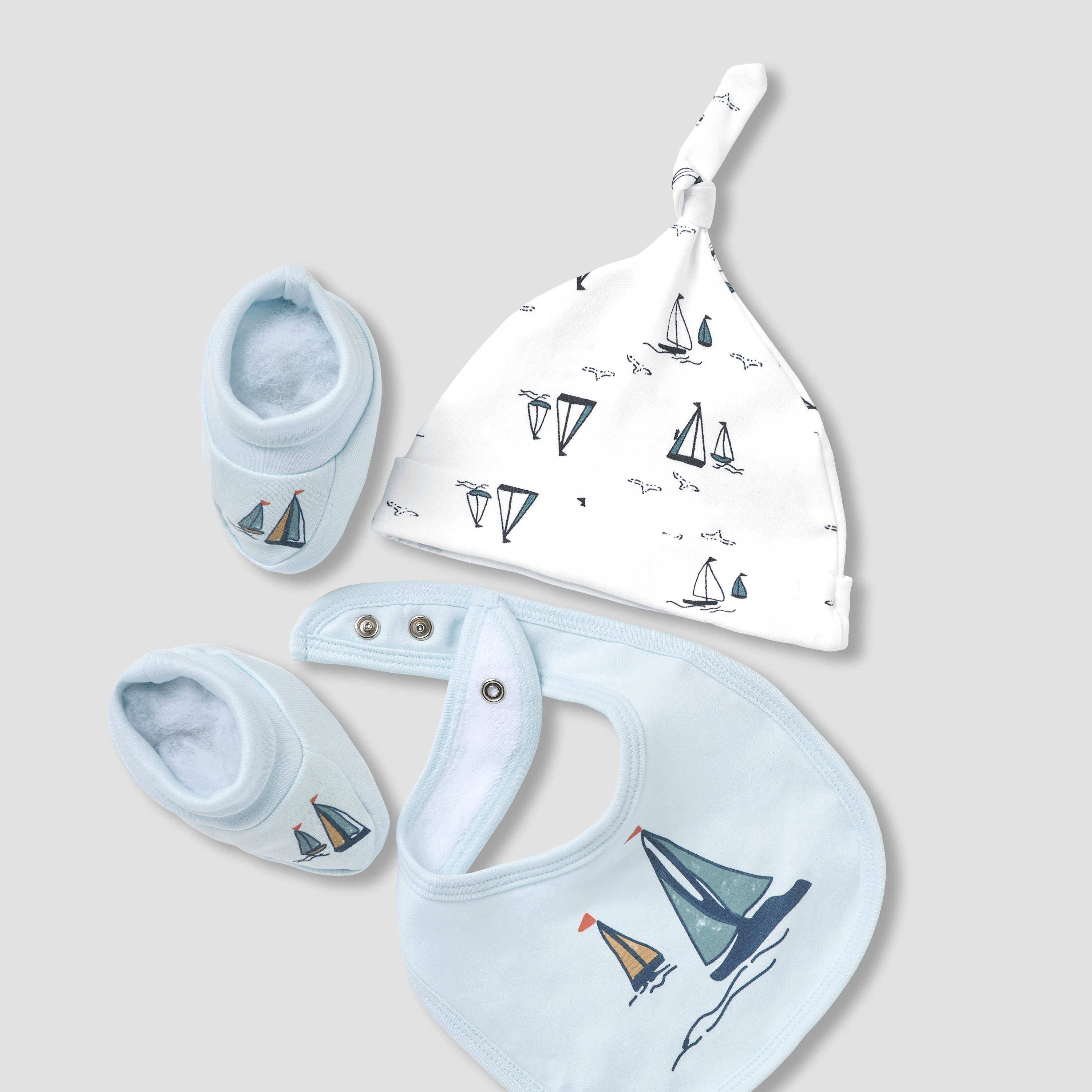 Set of 8 Juniors Clothing Gift Set with Sailboat Print-baby-boys-clothing-setsandcoords-image-12