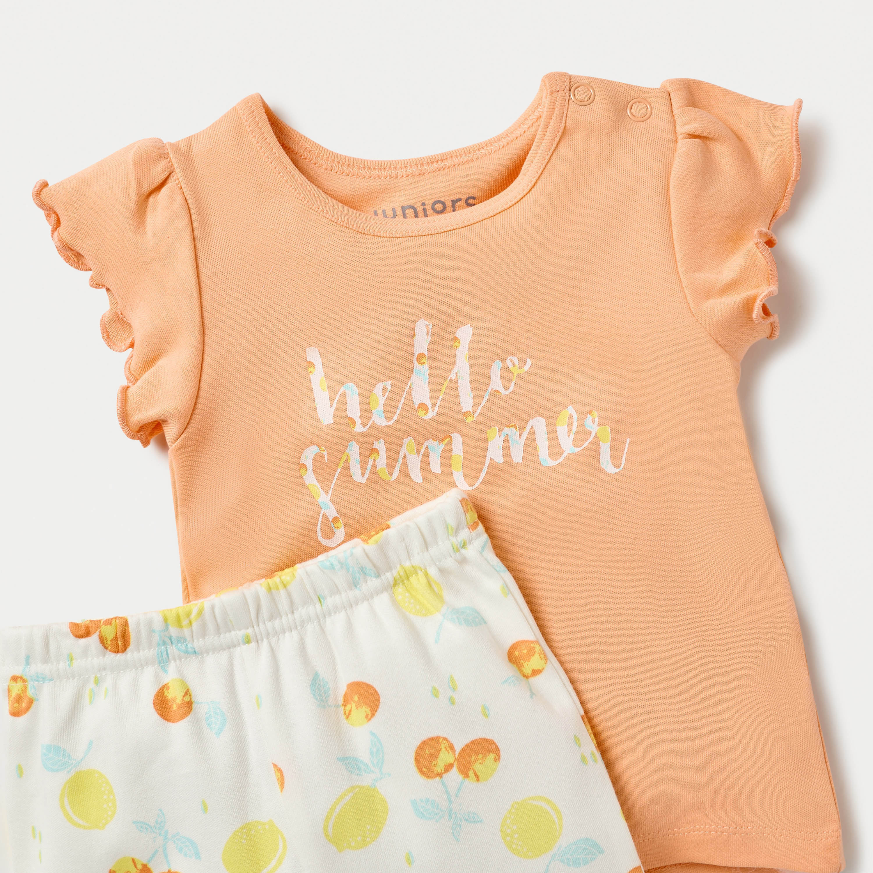 طقم تيشيرت بأكمام كشكش وطبعات فاكهة وبنطلون بيجاما بخصر مطاطي من جونيورز-baby-girls-clothing-nightwear-pyjamasets-image-4