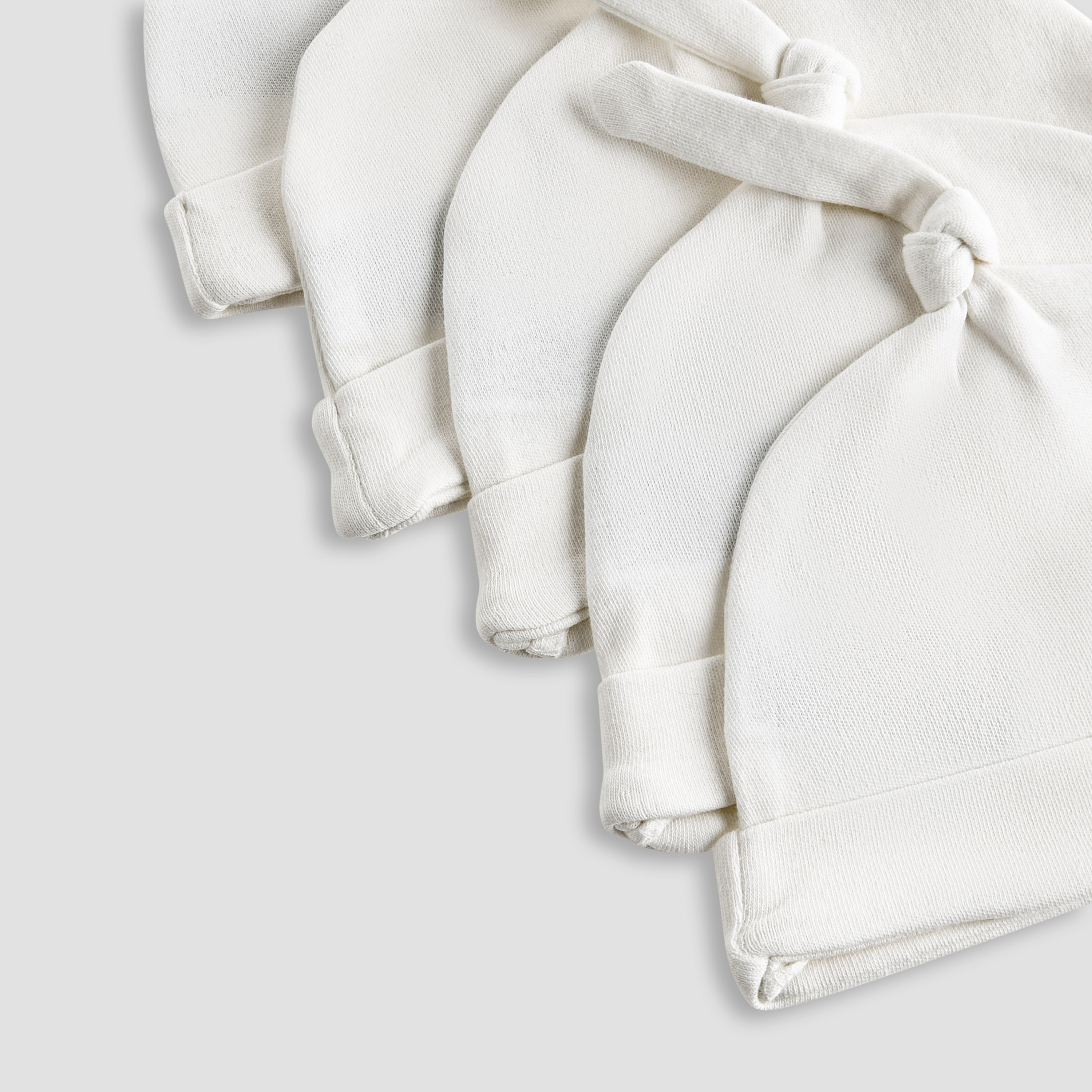 قبعات قطن بتفاصيل عقدة للأطفال من جونيورز - طقم من 5 قطع-baby-boys-accessories-caps-image-2