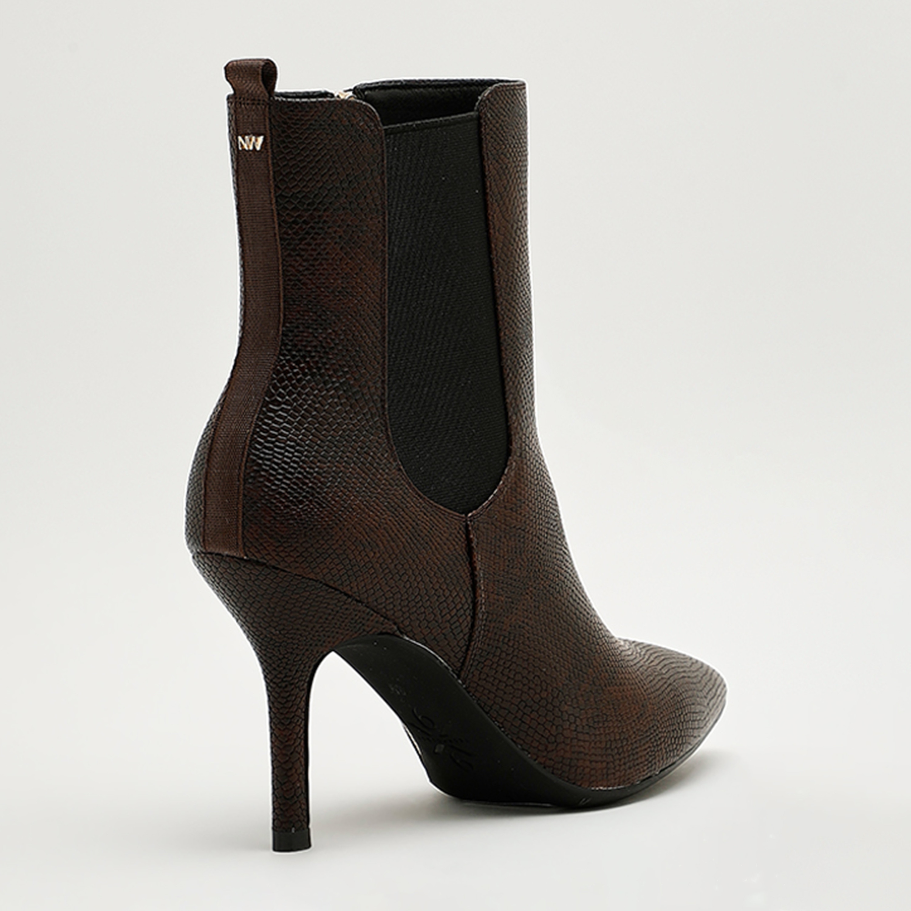 حذاء نسائي من ناين ويست بكعب ستيليتو ومقدمة مدببة مع الرقبة العالية | PENNA2-women-shoes-boots-image-3