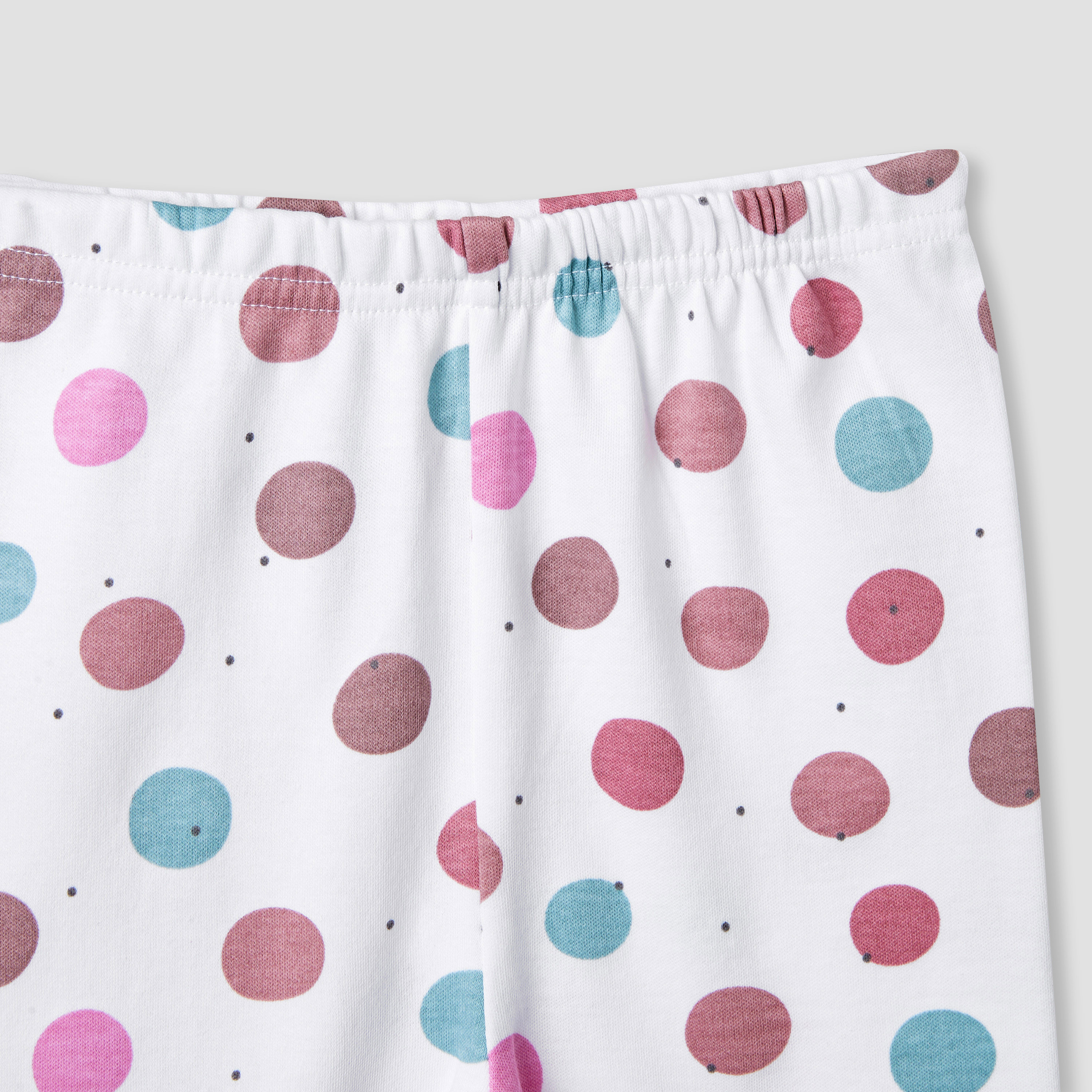 بنطلون بيجاما وتيشيرت بطبعات من جونيورز - طقم من 3 قطع-baby-girls-clothing-nightwear-pyjamasets-image-8