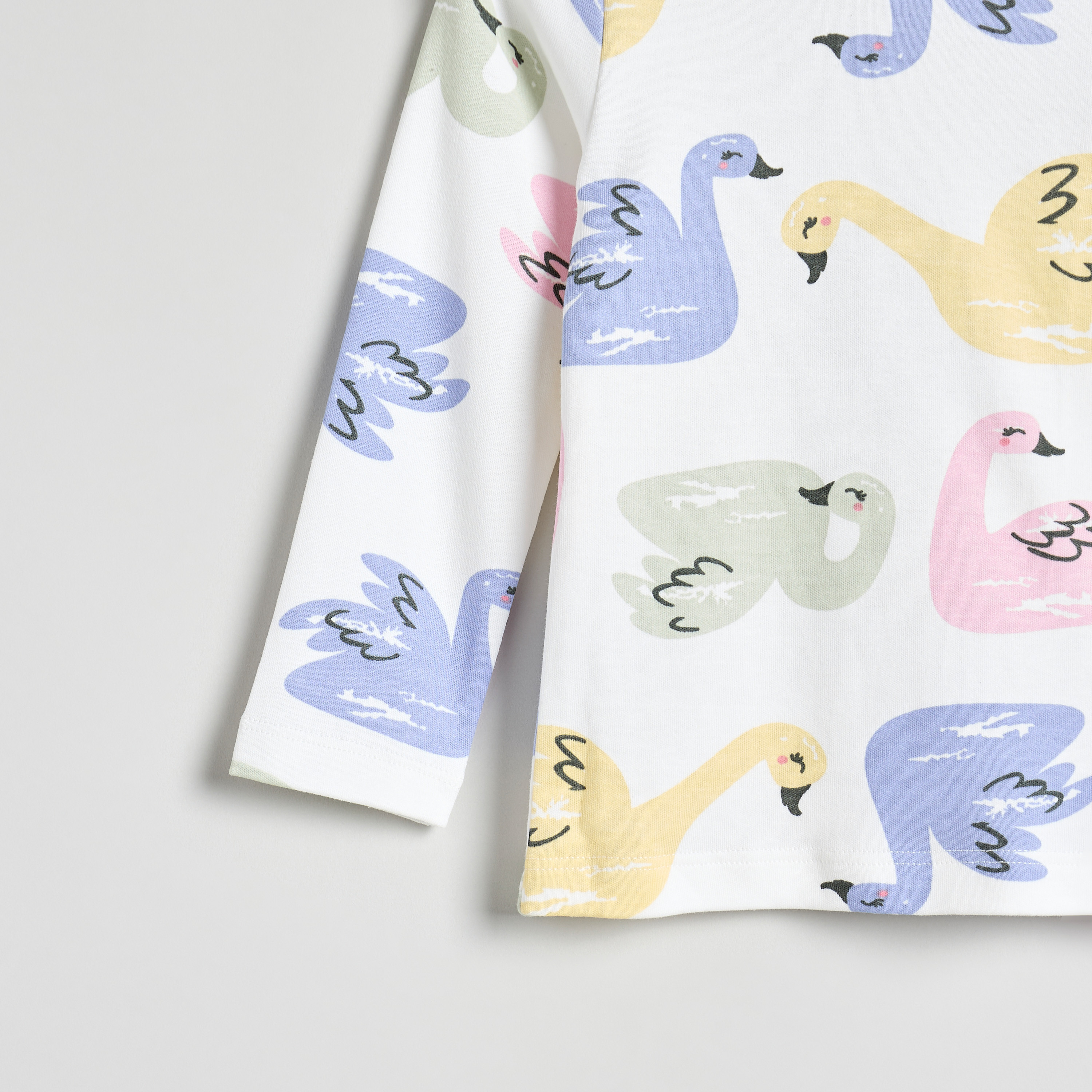Juniors All-Over Print T-shirt and Pyjama Set-baby-girls-clothing-nightwear-pyjamasets-image-4