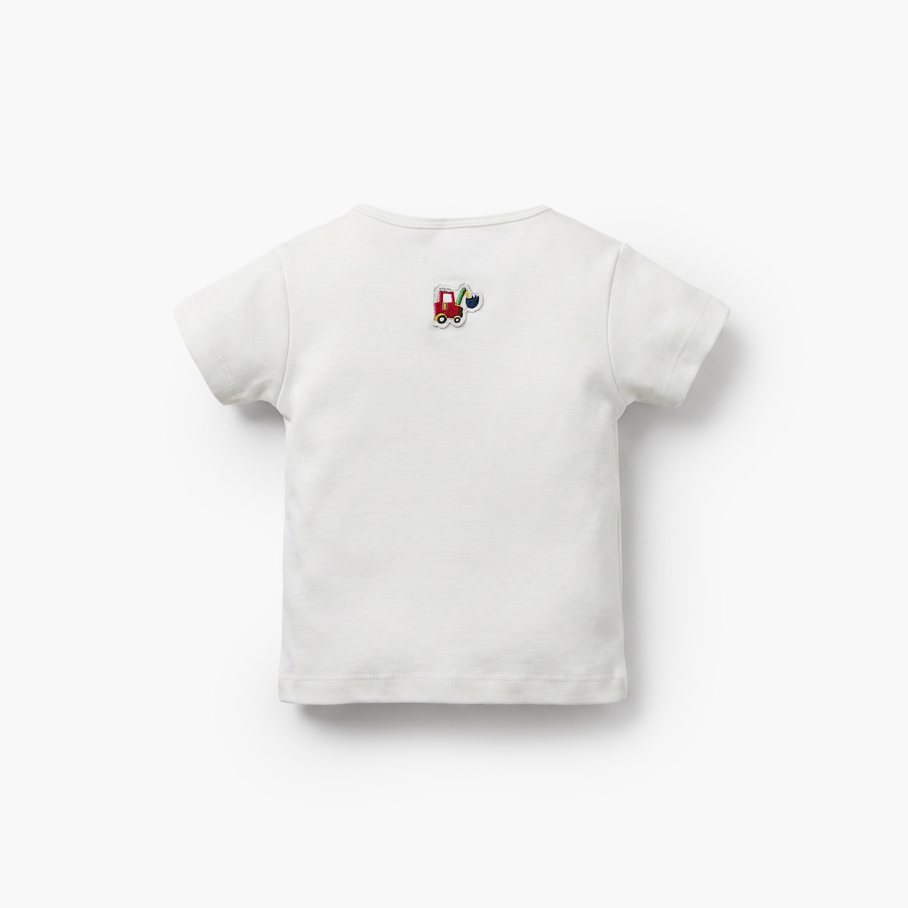 طقم تيشيرت برقبة ضيقة وأكمام قصيرة وشورت بطبعات من جونيورز-baby-boys-clothing-setsandcoords-image-4