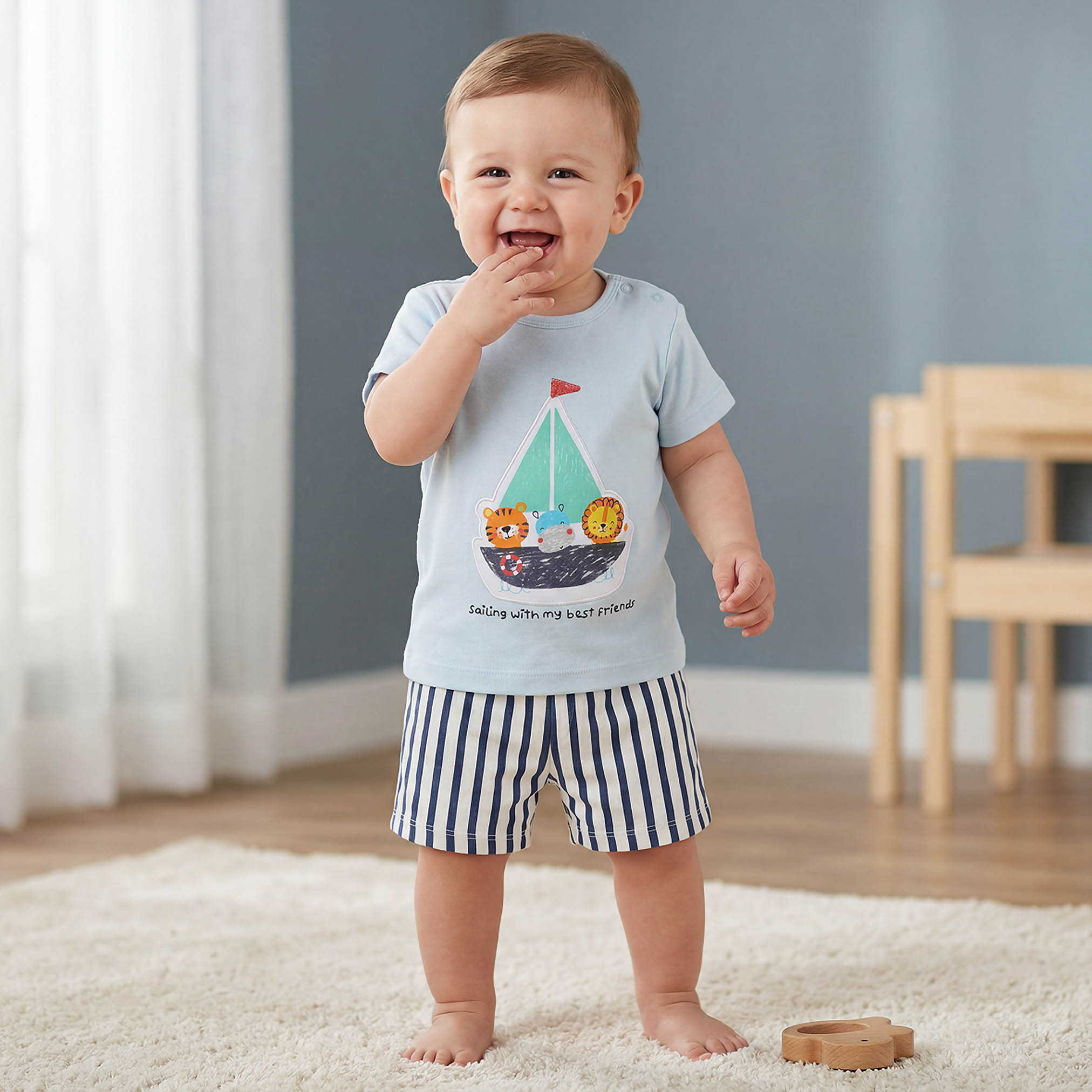 طقم شورت وتيشيرت برقبة ضيقة وأكمام قصيرة وزخارف من جونيورز-baby-boys-clothing-setsandcoords-image-1