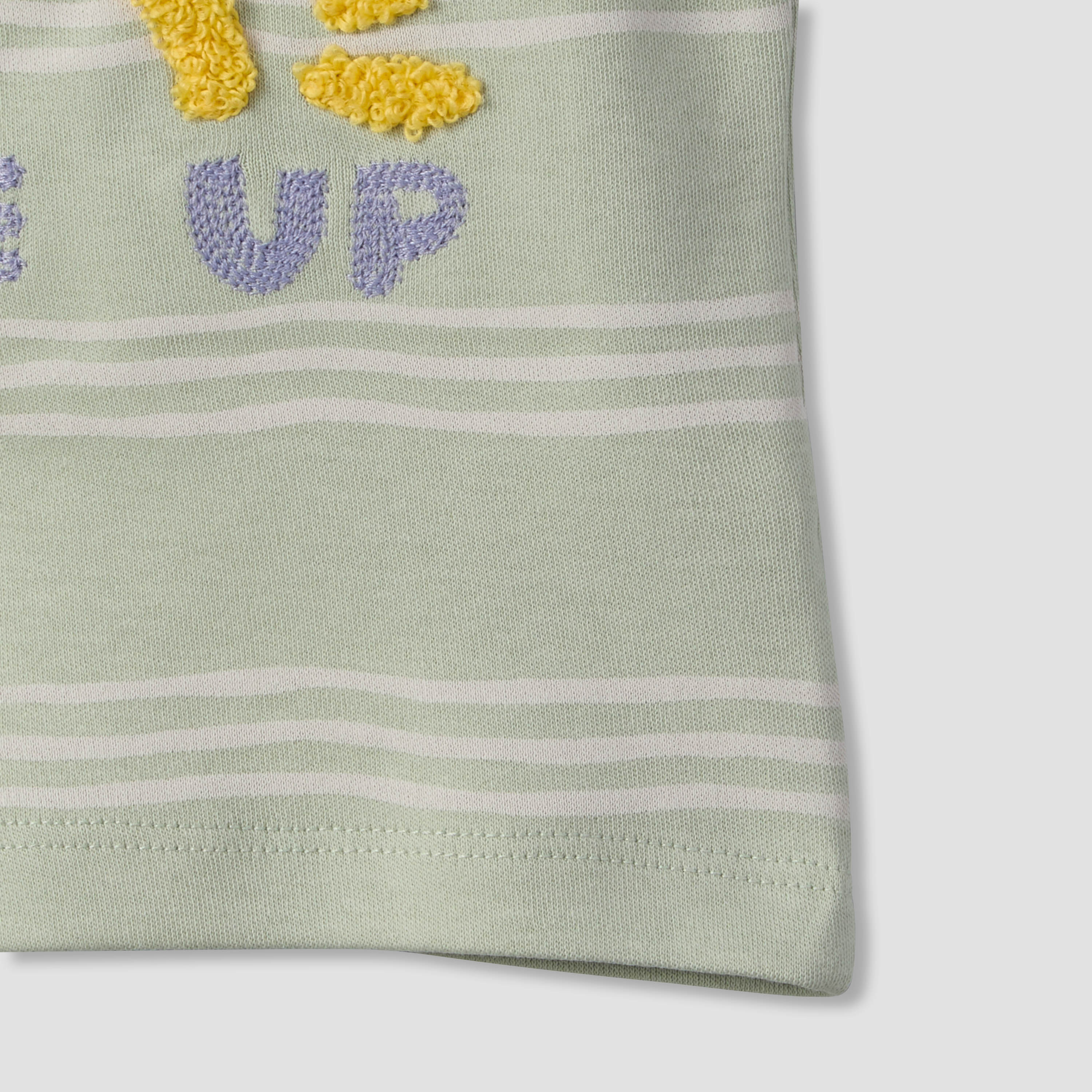 Juniors Crew Neck Short Sleeves T-shirt and Shorts Set with Sun Applique-baby-boys-clothing-setsandcoords-image-6