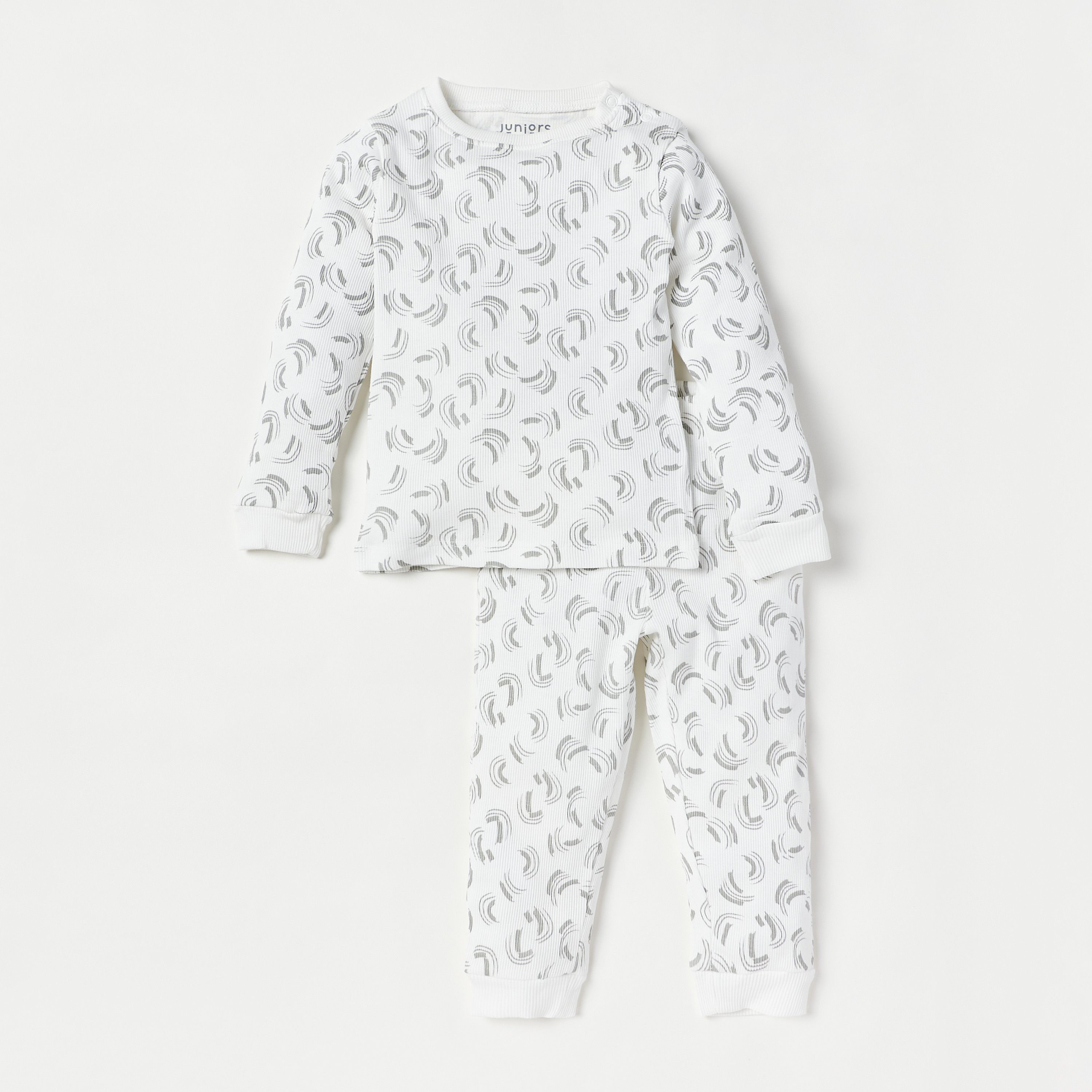 بنطلون بيجاما وتيشيرت بأكمام طويلة وطبعات من جونيورز - مجموعة من 3 أطقم-baby-boys-clothing-nightwear-pyjamasets-image-2