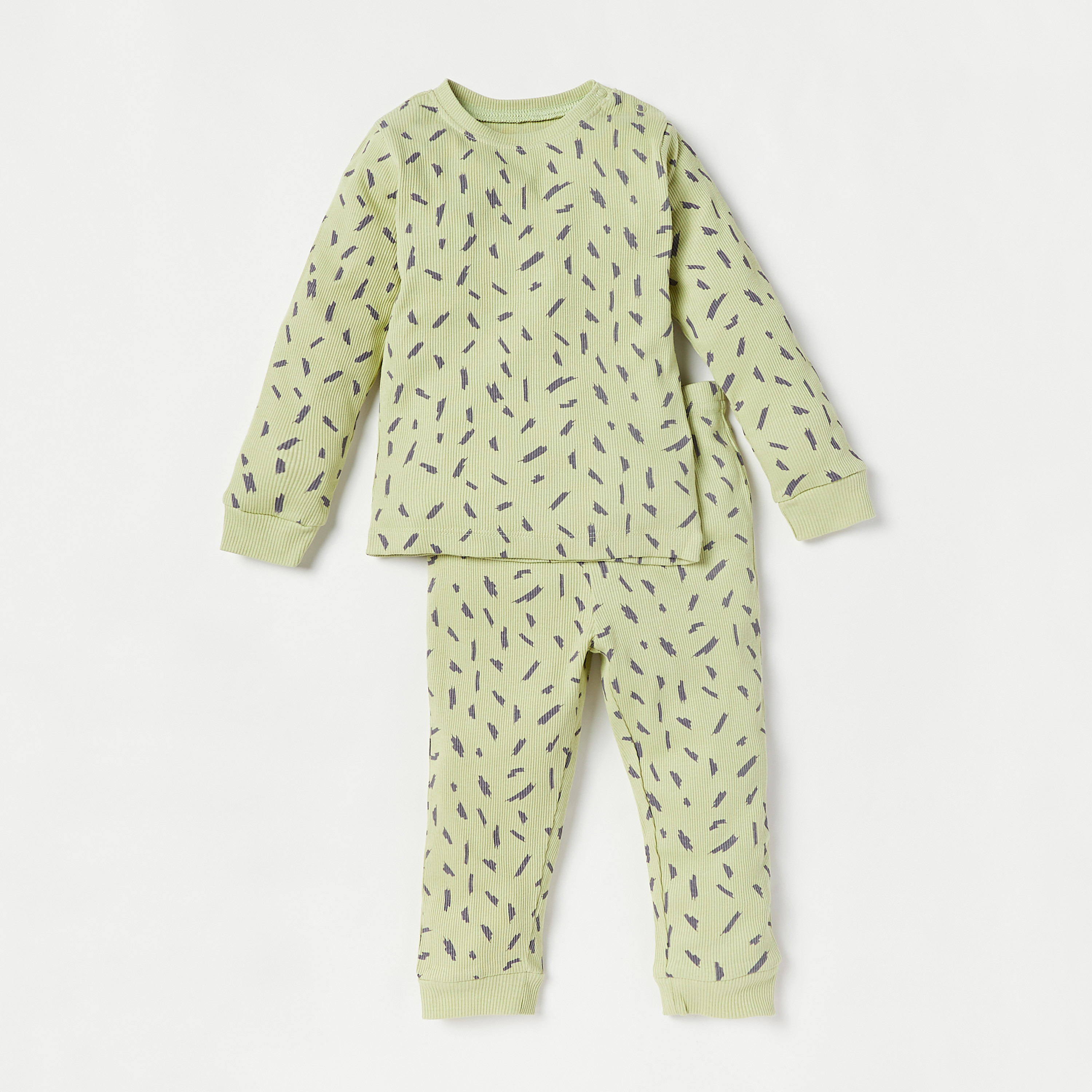بنطلون بيجاما وتيشيرت بأكمام طويلة وطبعات من جونيورز - مجموعة من 3 أطقم-baby-boys-clothing-nightwear-pyjamasets-image-4