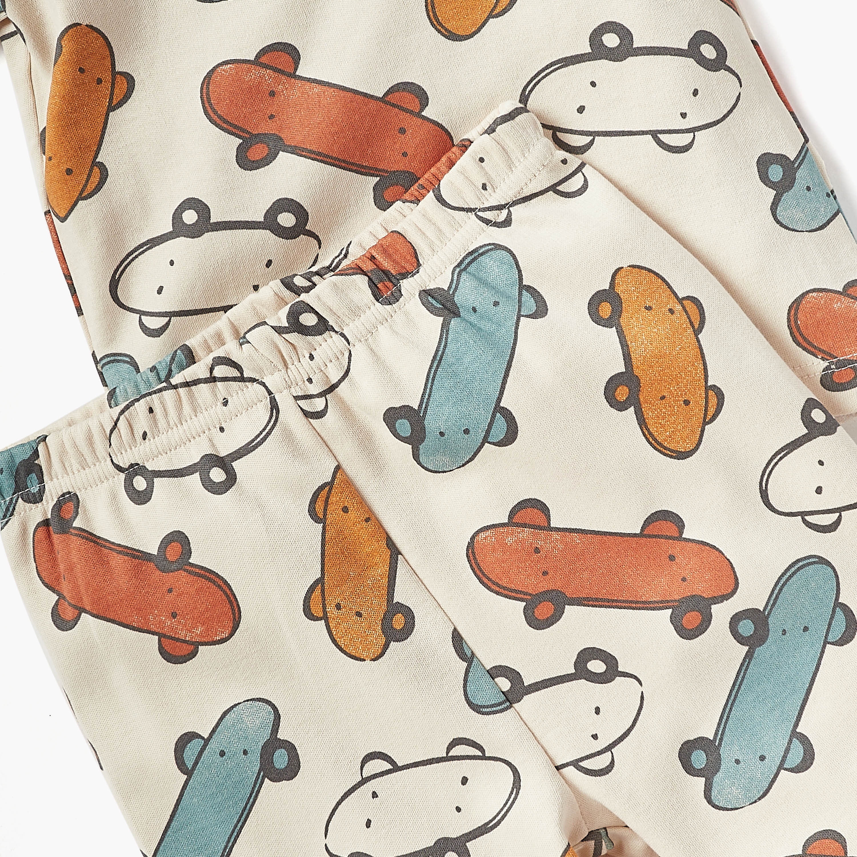 طقم بنطلون بيجاما بخصر مطاطي وتيشيرت بأكمام طويلة وطبعات من جونيورز-baby-boys-clothing-nightwear-pyjamasets-image-5
