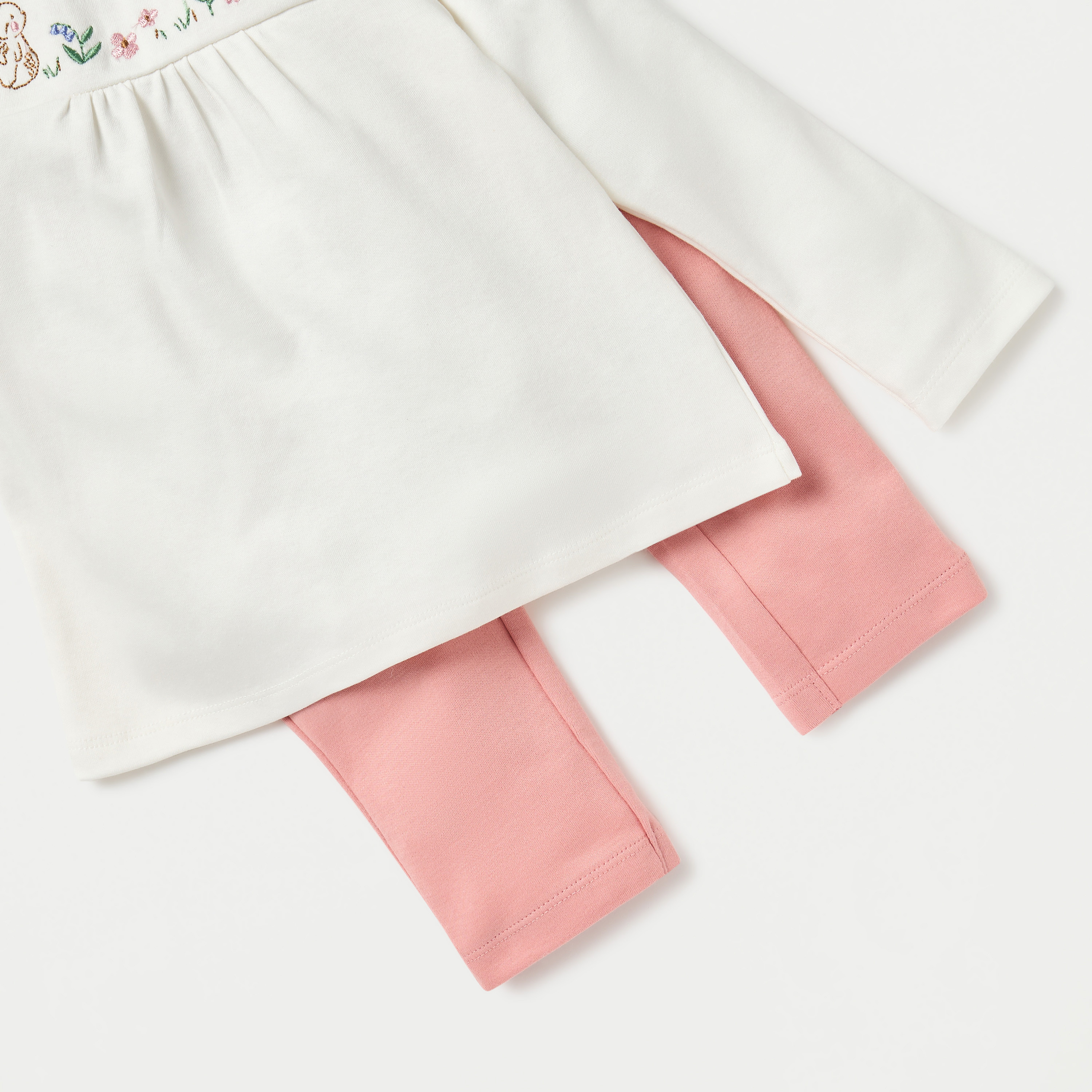 طقم تيشيرت بأكمام طويلة وتطريز أرنب مع بنطلون بيجاما مطاطي من جونيورز-baby-girls-clothing-nightwear-pyjamasets-image-5