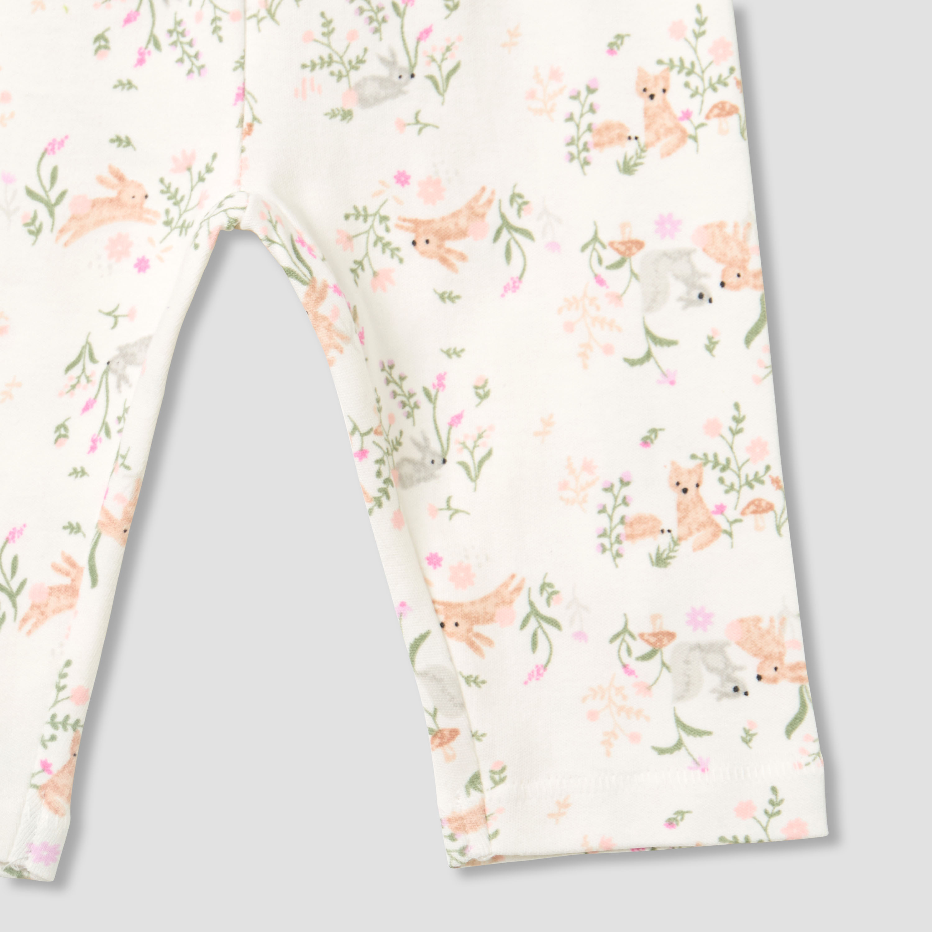 طقم تيشيرت مطرز وبنطلون بيجاما بطبعات من جونيورز-baby-girls-clothing-nightwear-pyjamasets-image-8